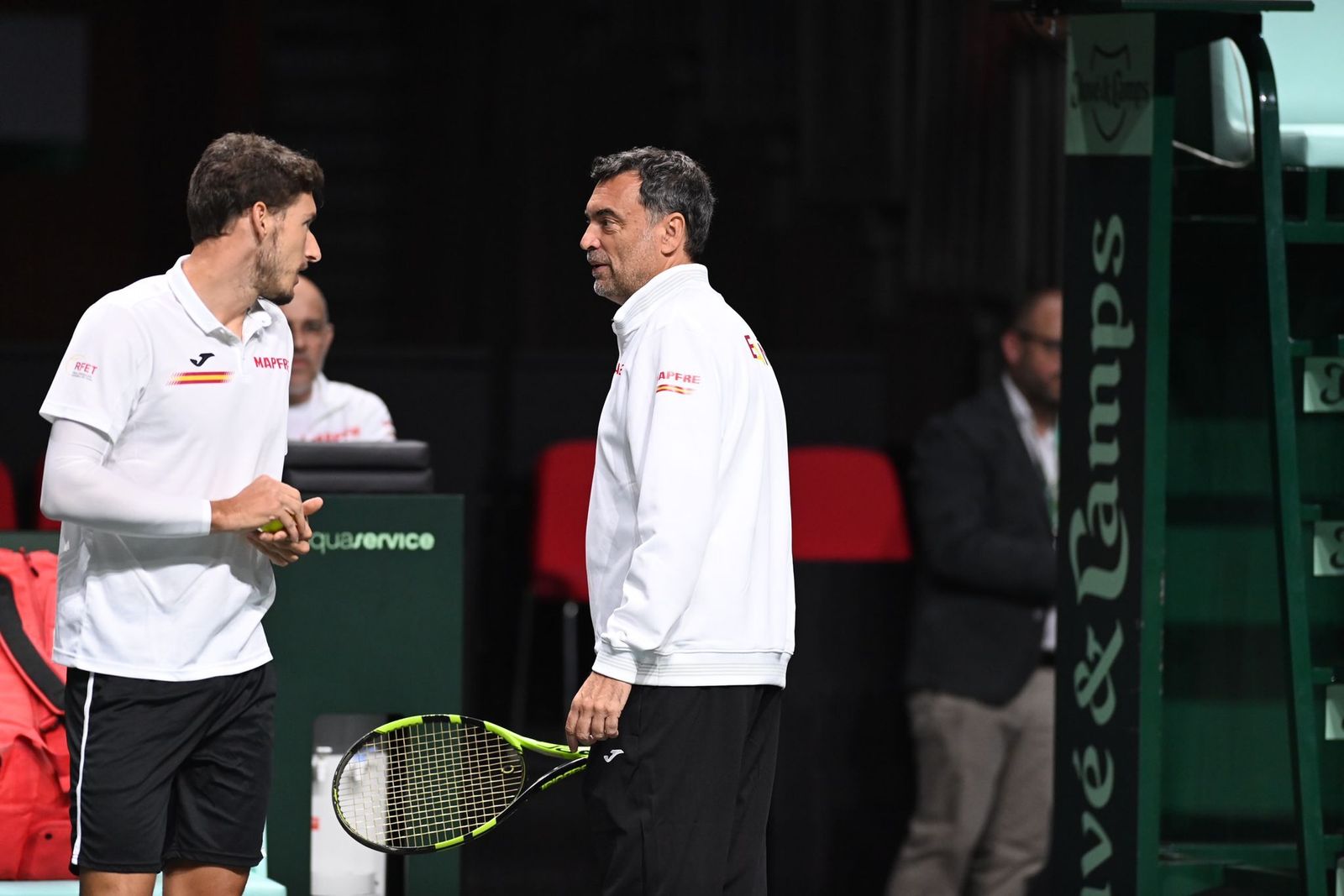 Los tenistas de la Copa Davis ya calientan motores en el Carpena