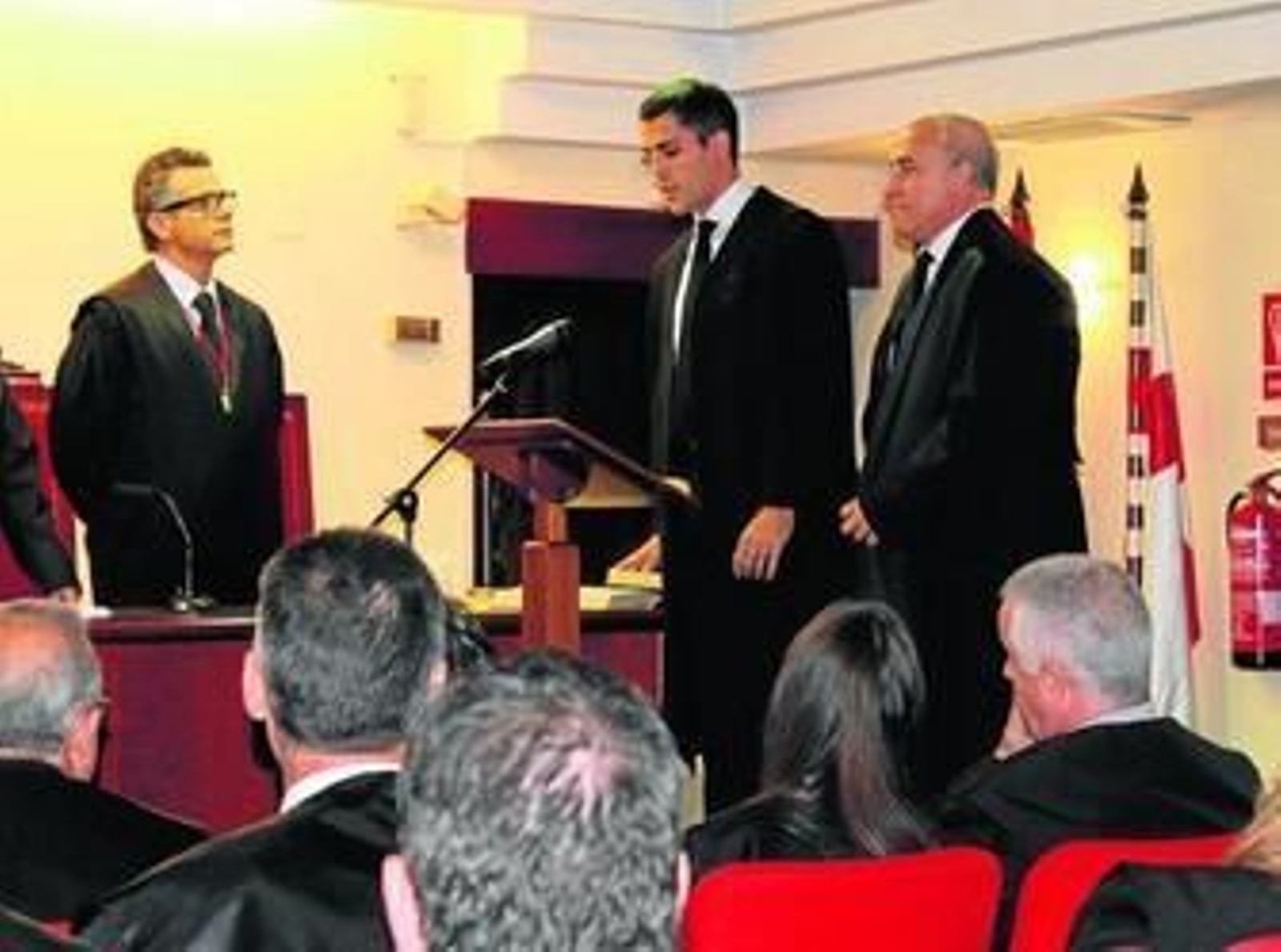 El Colegio de Abogados suma once nuevos letrados a sus filas