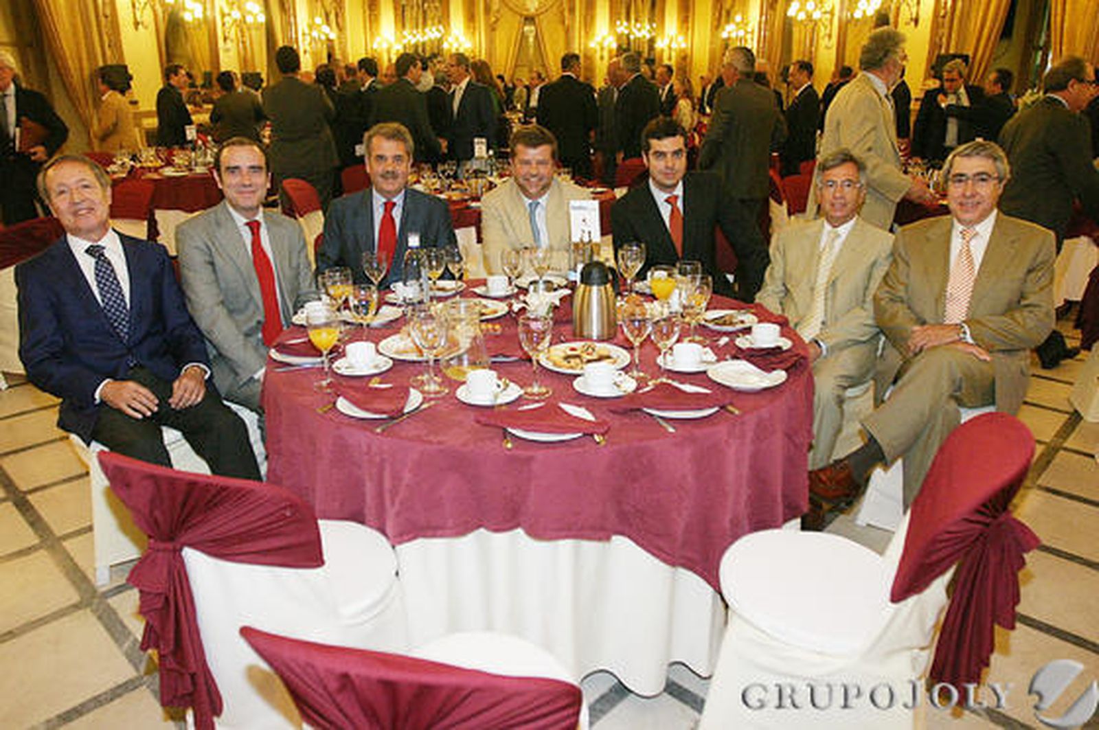 José Barrena, Alfonso Herrera, José Atalaya, Mariano Aguayo, Joaquín Pérez Azaústre, Alfonso Castilla y Joaquín Pérez Amaro.

Foto: O. Barrionuevo / J. Martinez