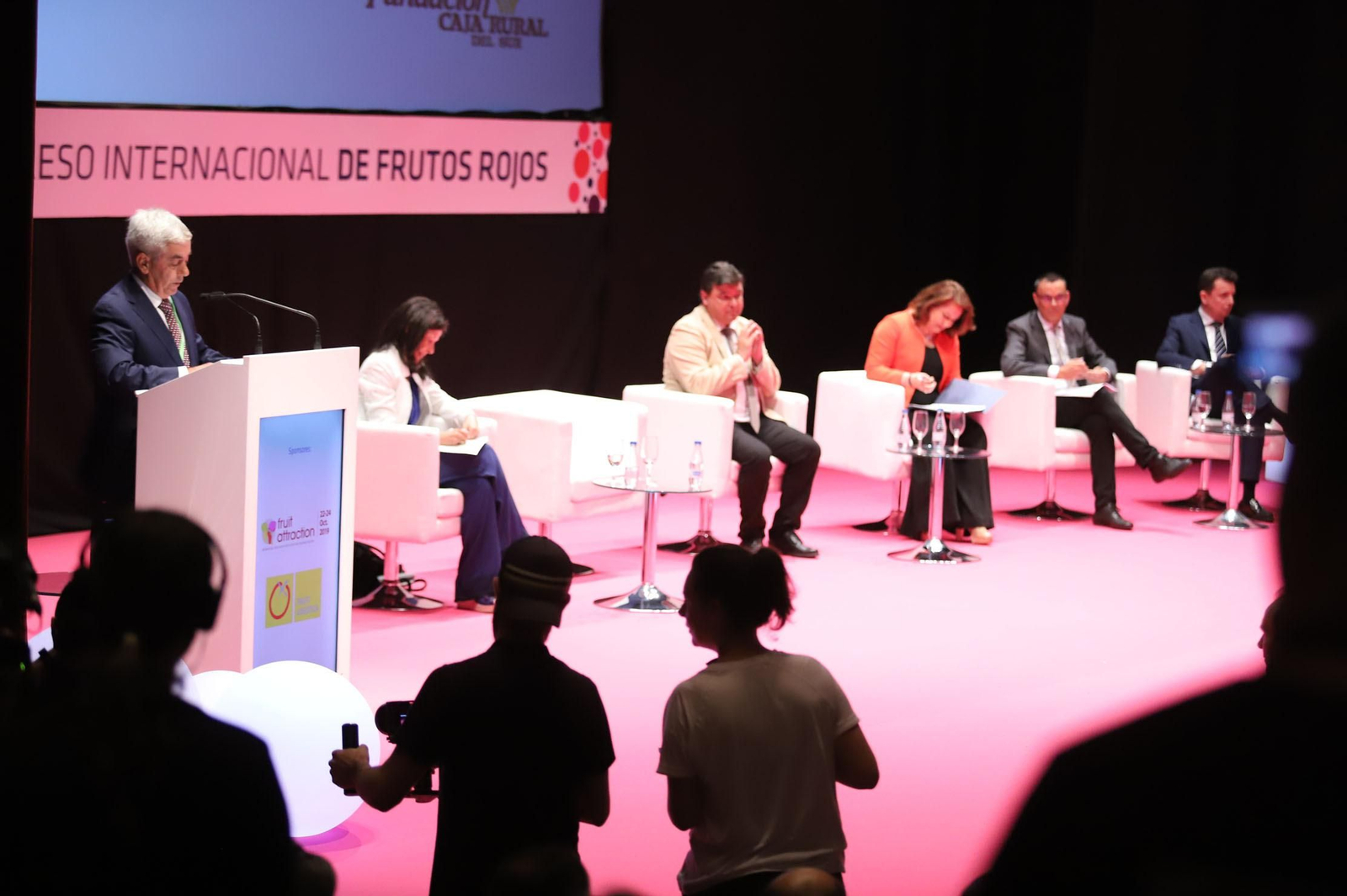 Imágenes de la inauguración del V Congreso de Frutos rojos