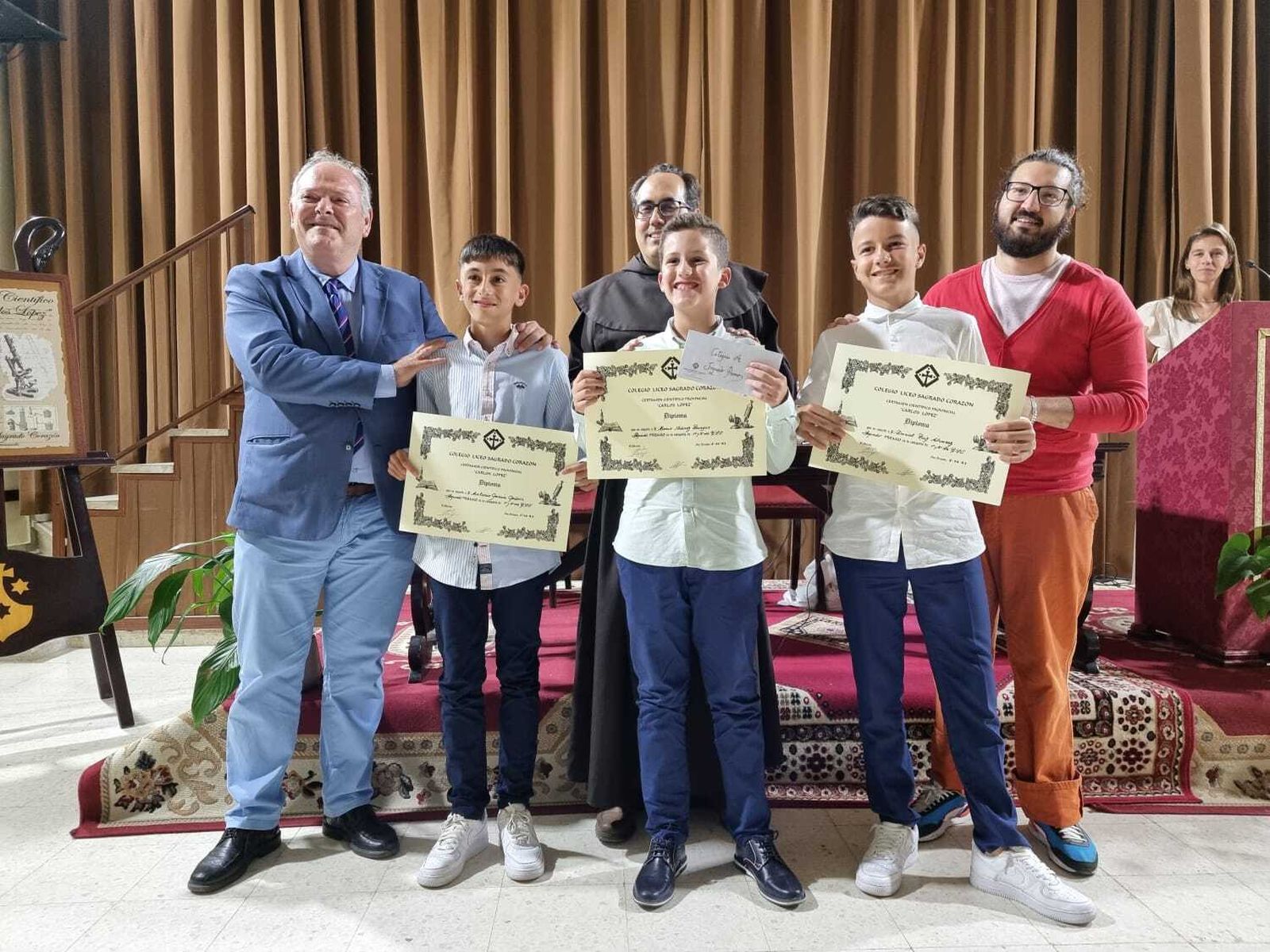 Las fotos de la entrega de premios del certamen científico Carlos López en San Fernando