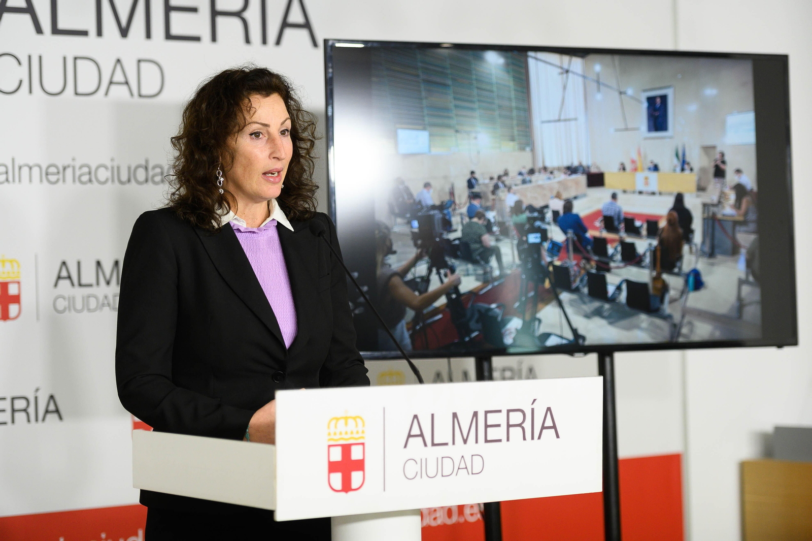 María Vázquez, en la rueda de prensa ofrecida este lunes