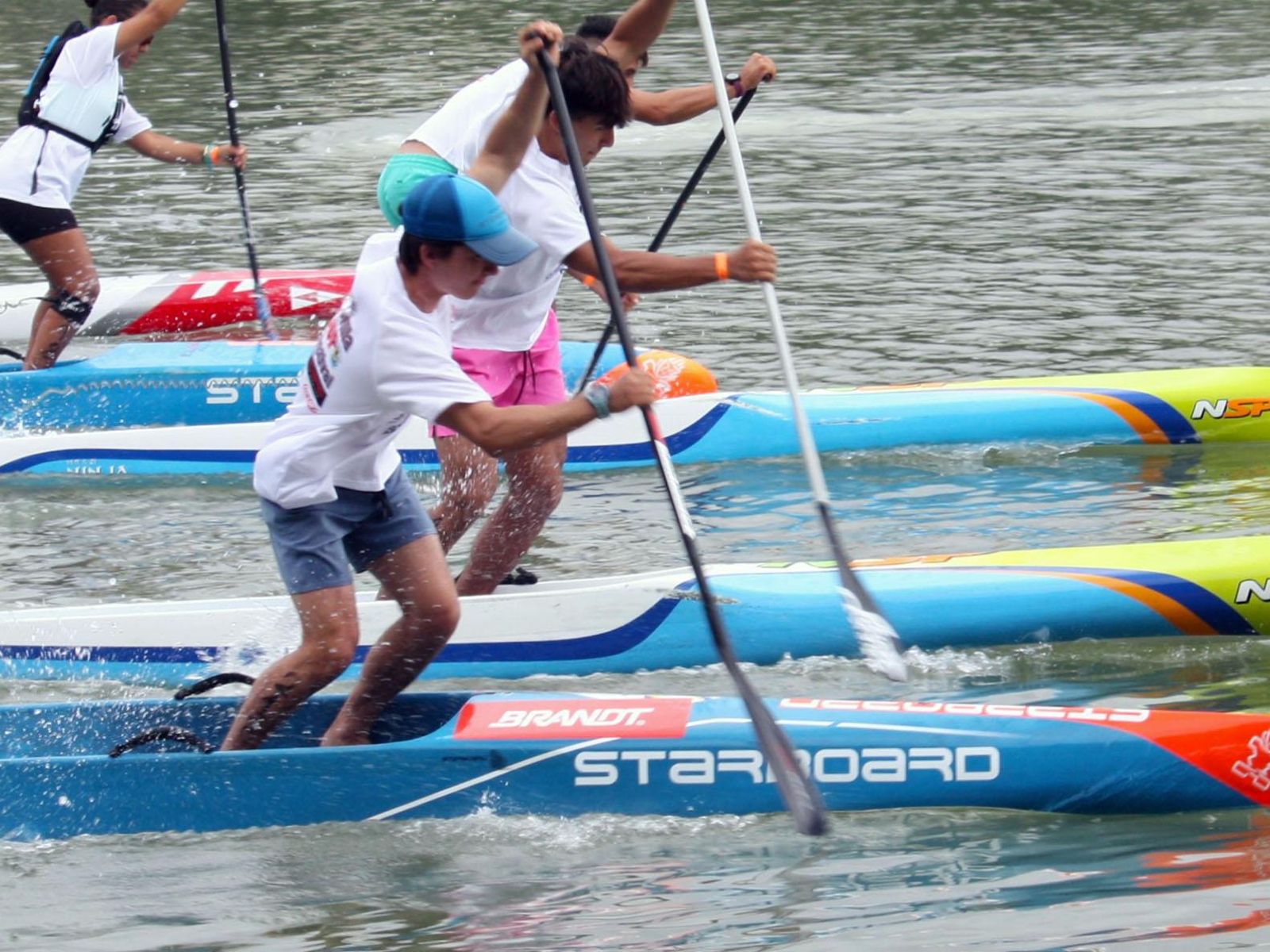 Augusto García en un momento de la prueba disputada en aguas del Guadalquivir Augusto García en un momento de la prueba disputada en aguas del Guadalquivir