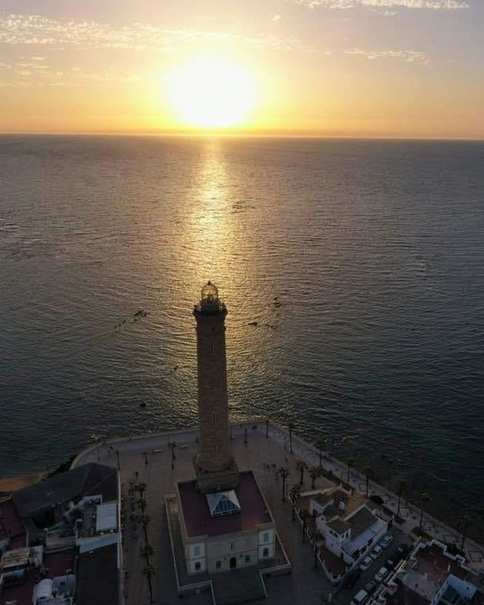 Atardecer desde el Faro de Chipiona. Turismo Chipiona.