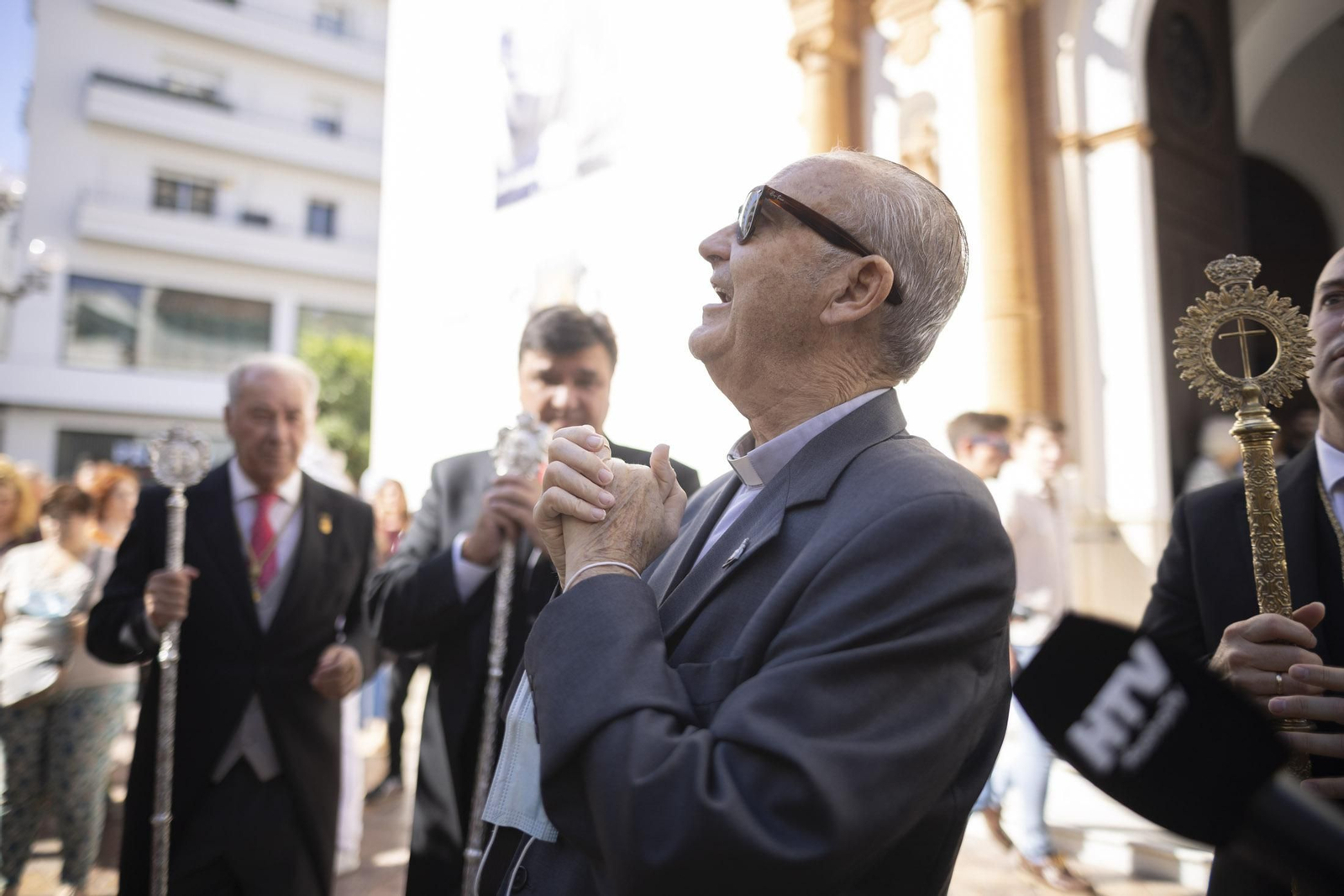Imágenes de la salida extraordinaria de La Borriquita por las calles de Huelva