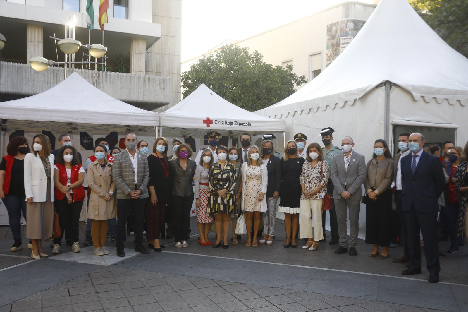 El Día de la Banderia de Cruz Roja en Córdoba, en imágenes