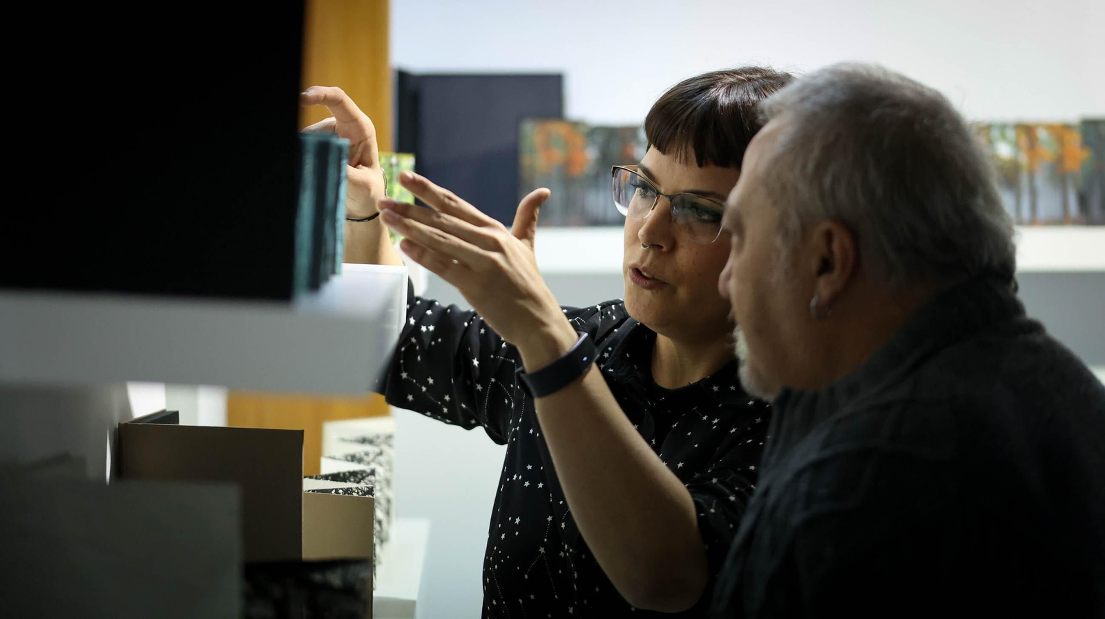 María Puyol expone su obra en el Campus de Jerez