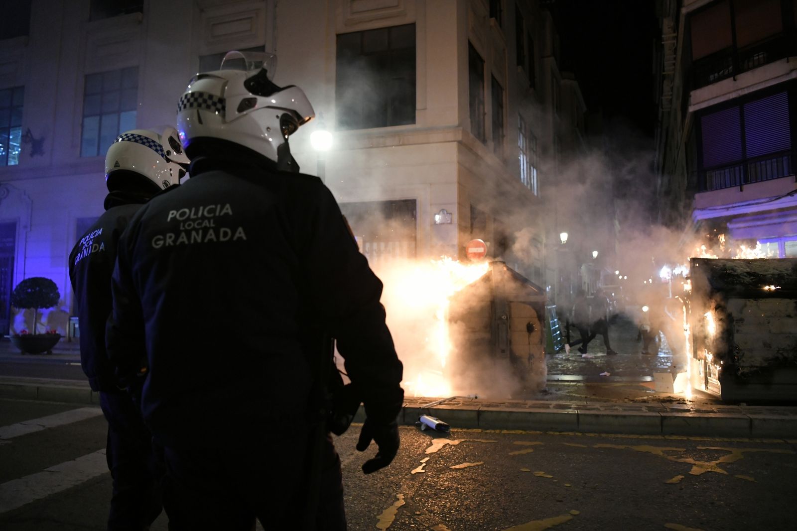 Fotos: Altercados y disturbios por la manifestación de Pablo Hasél en Granada