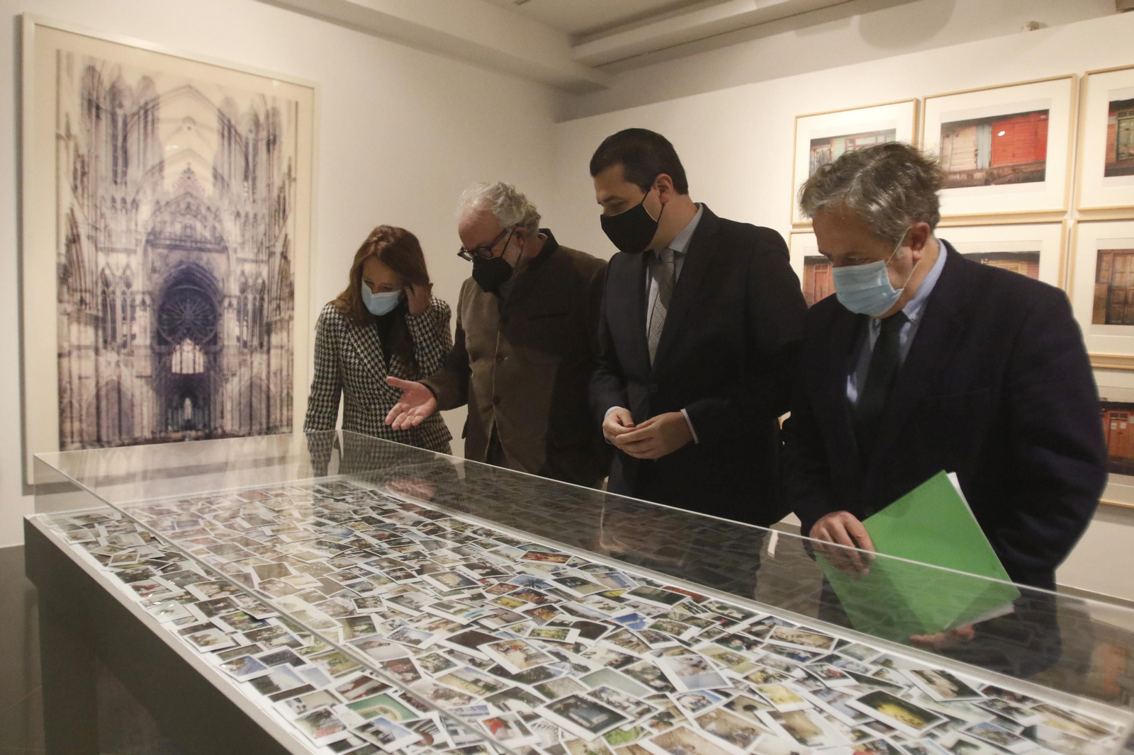 Fotografías de la exposición de arte contemporáneo 'Ruta abierta. Colección del CAC Málaga'
