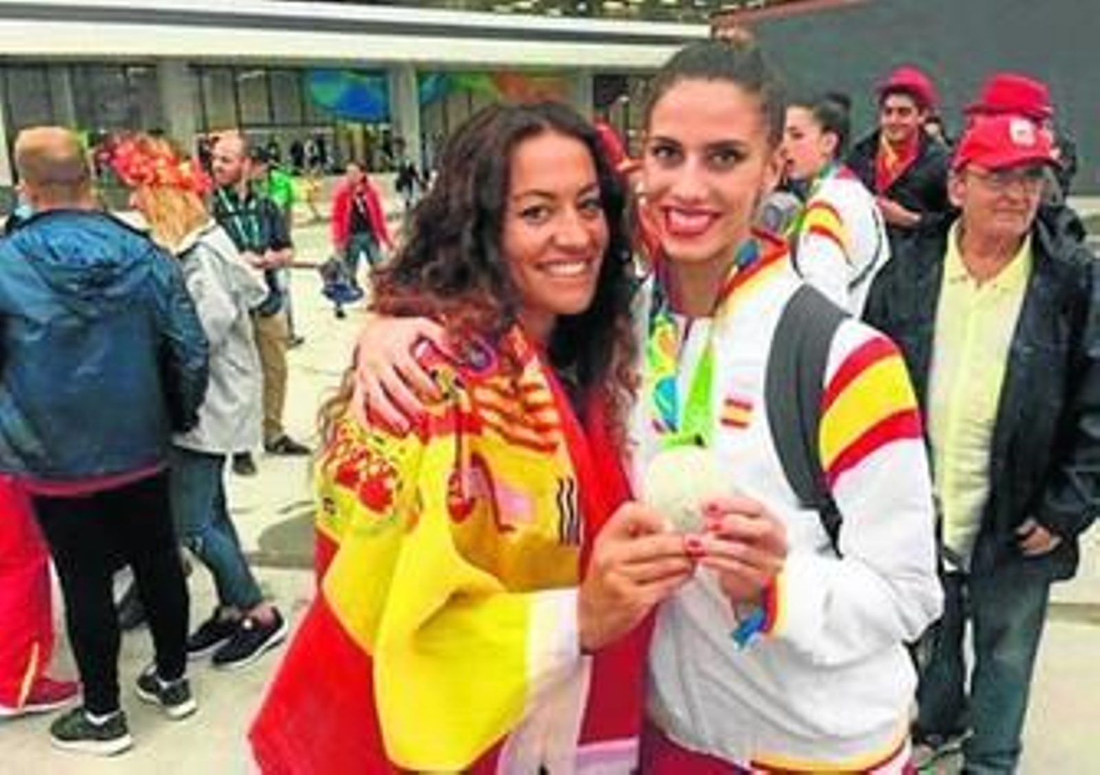 Inmaculada Márquez y Lourdes Mohedano, con la medalla de plata en Río.
