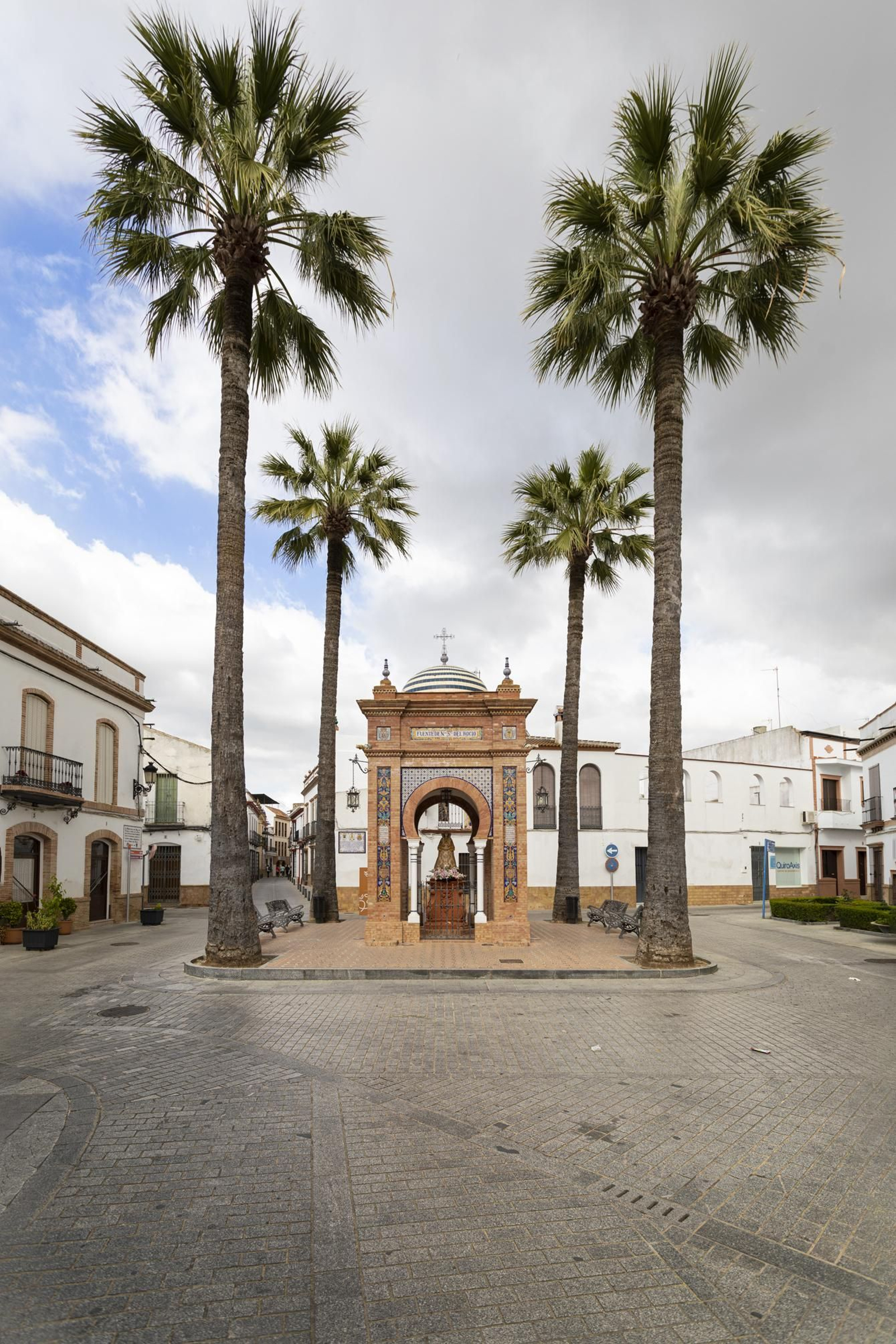 Manumento a la Virgen del Rocío de La Palma
