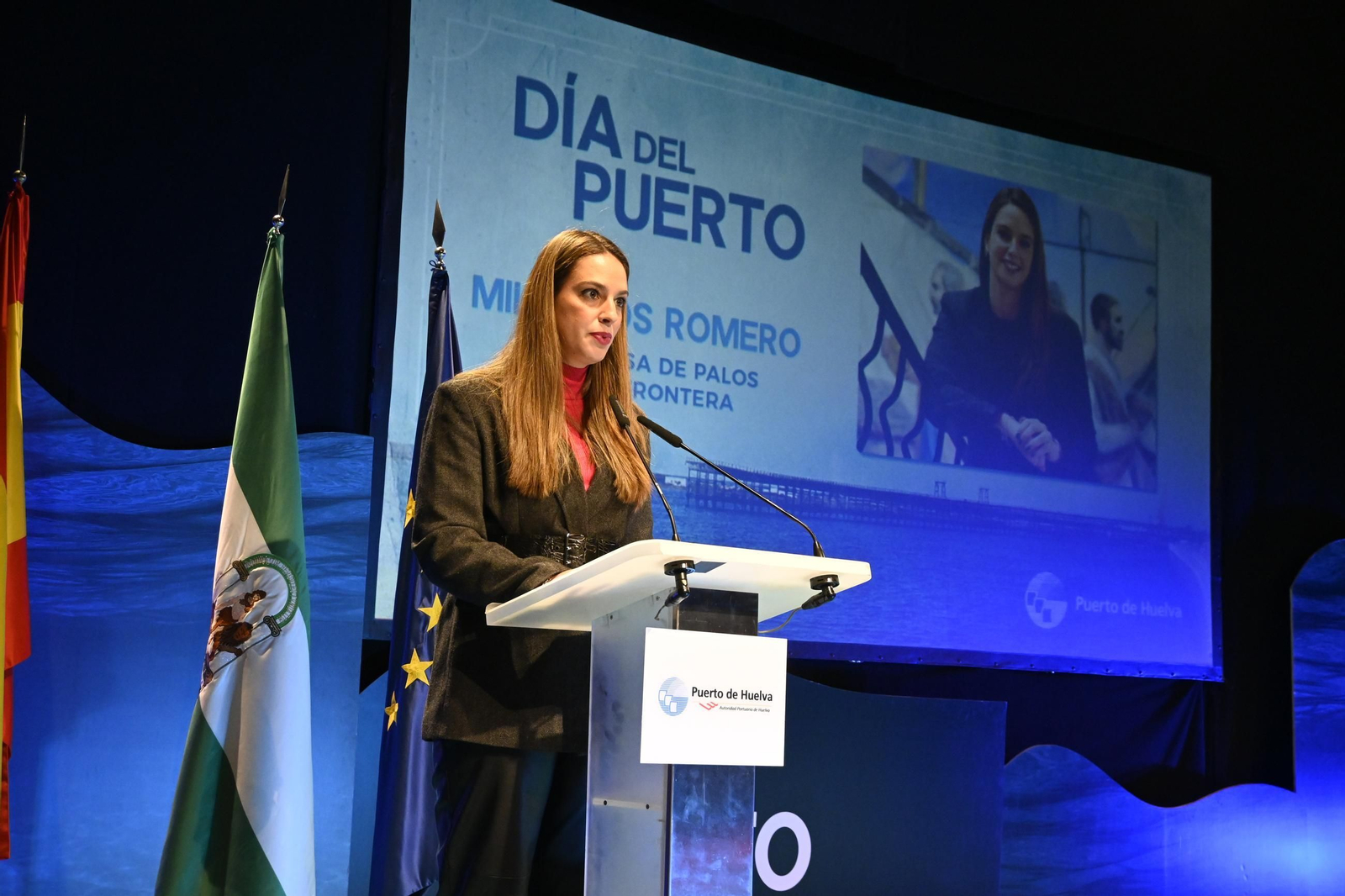 Imágenes del acto de celebración del Día del Puerto, en Huelva
