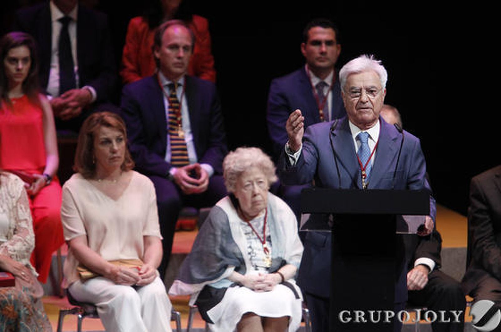 Las imágenes de la entrega de las Medallas de la Ciudad de Sevilla