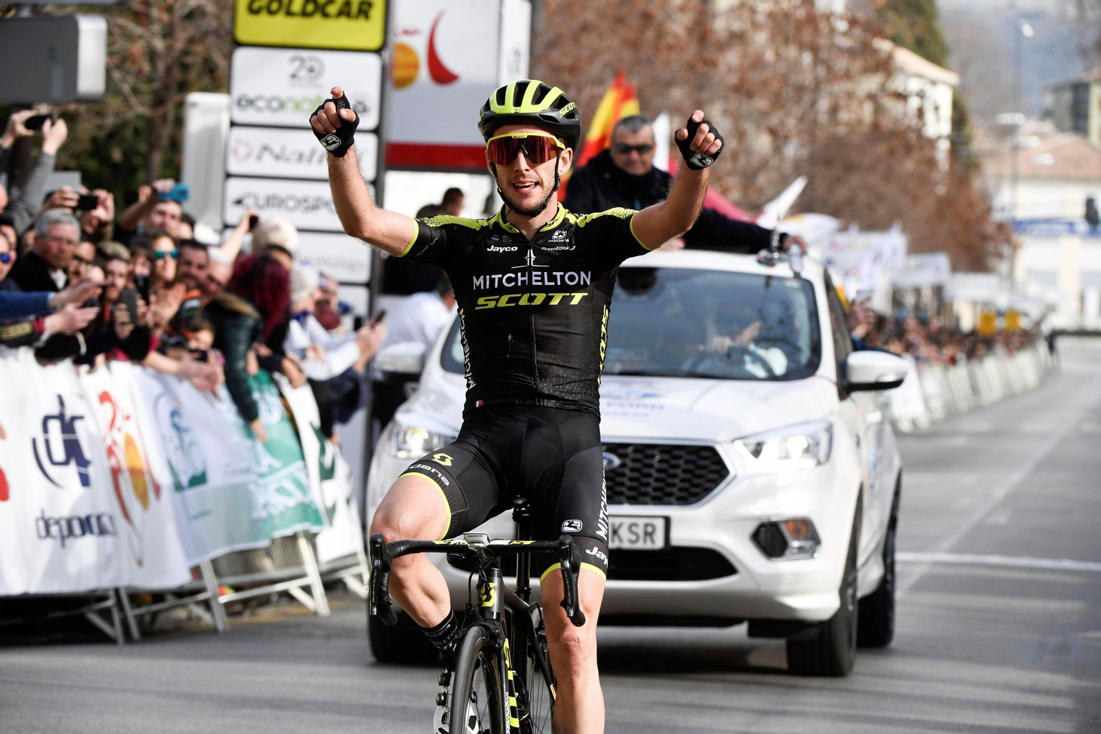 El británico Simon Yates lucirá a partir de ahora los colores del Manuela Fundación