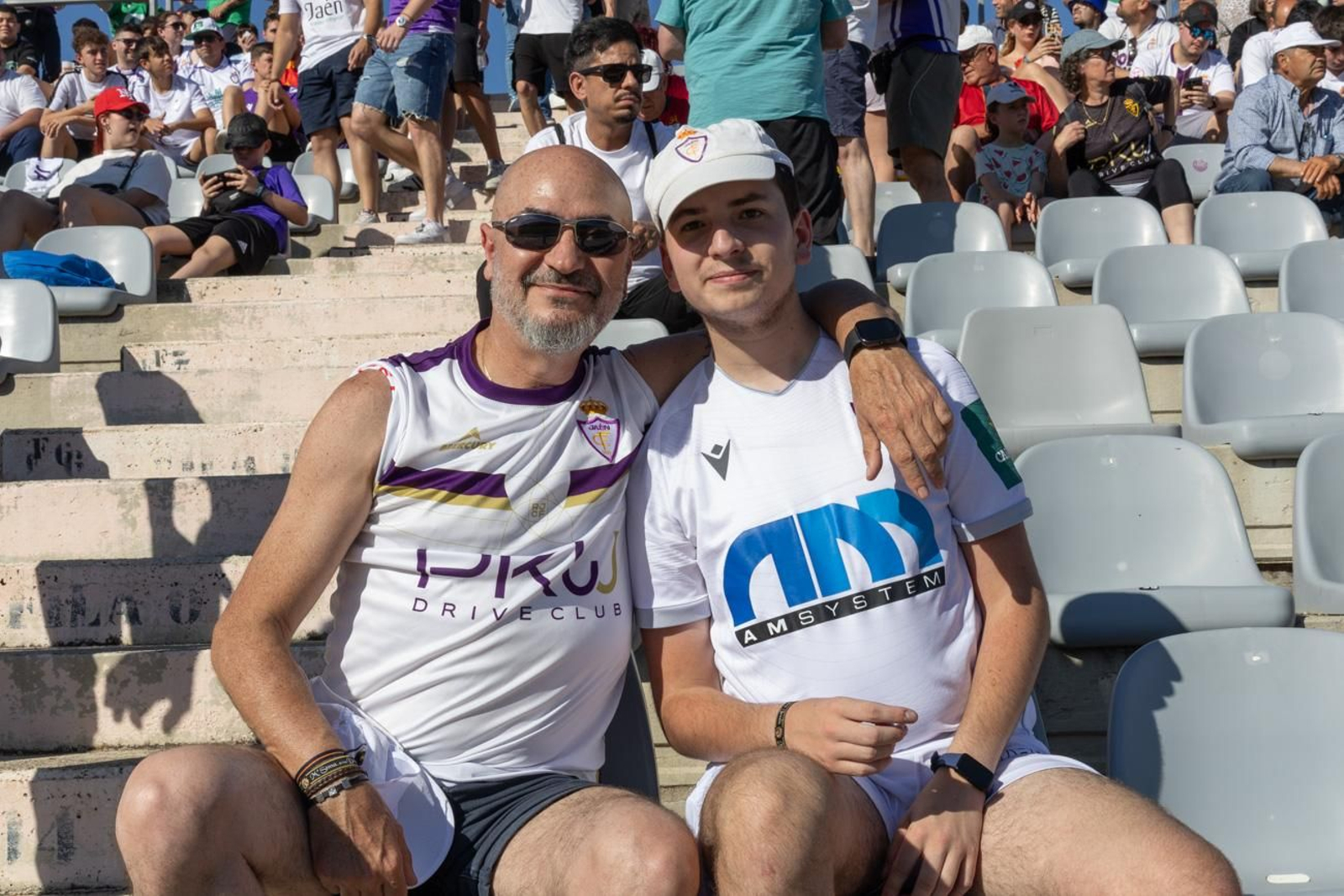 Las mejores imágenes del Real Jaén - CD Huétor Tájar Las mejores imágenes del Real Jaén - CD Huétor Tájar