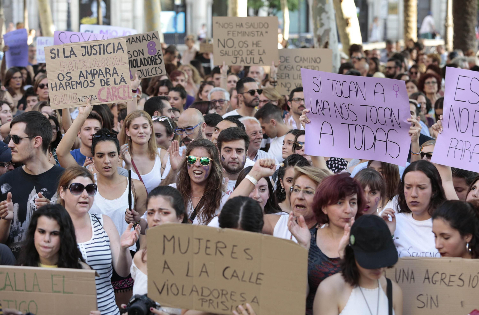 Protestas en la calle por el incremento de agresiones sexuales.