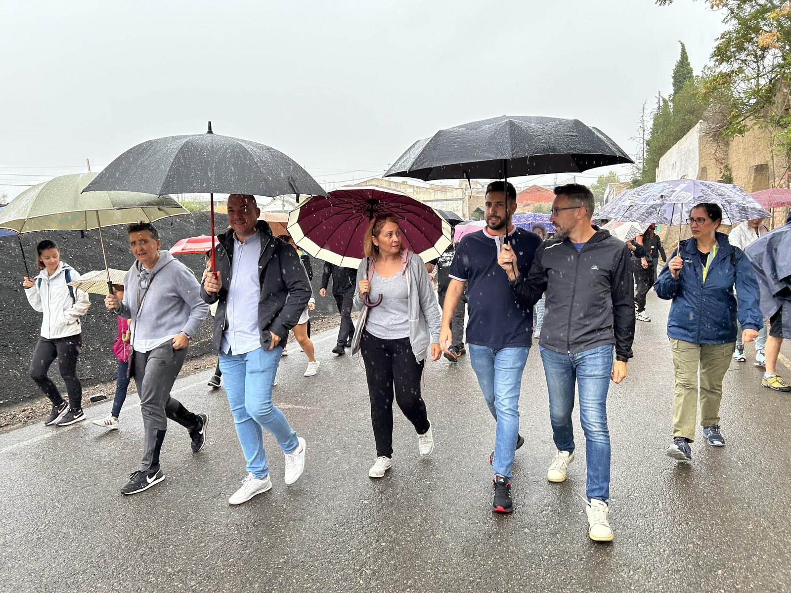 Las imágenes de la marcha a Sierra Boyera para exigir agua potable para el Norte de Córdoba