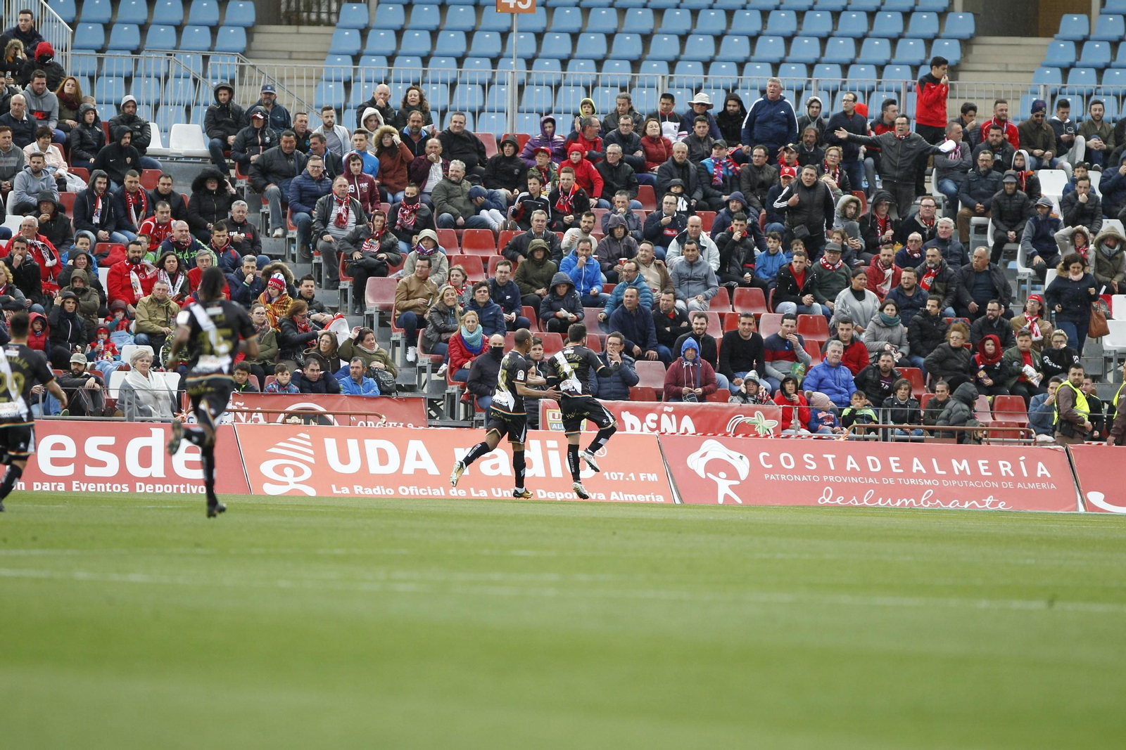 El UD Almería-Rayo Vallecano, en imágenes