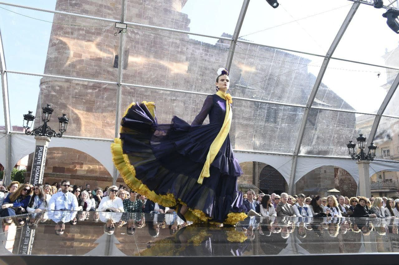 Lo mejor de Andújar Flamenca, moda de alta costura, en imágenes