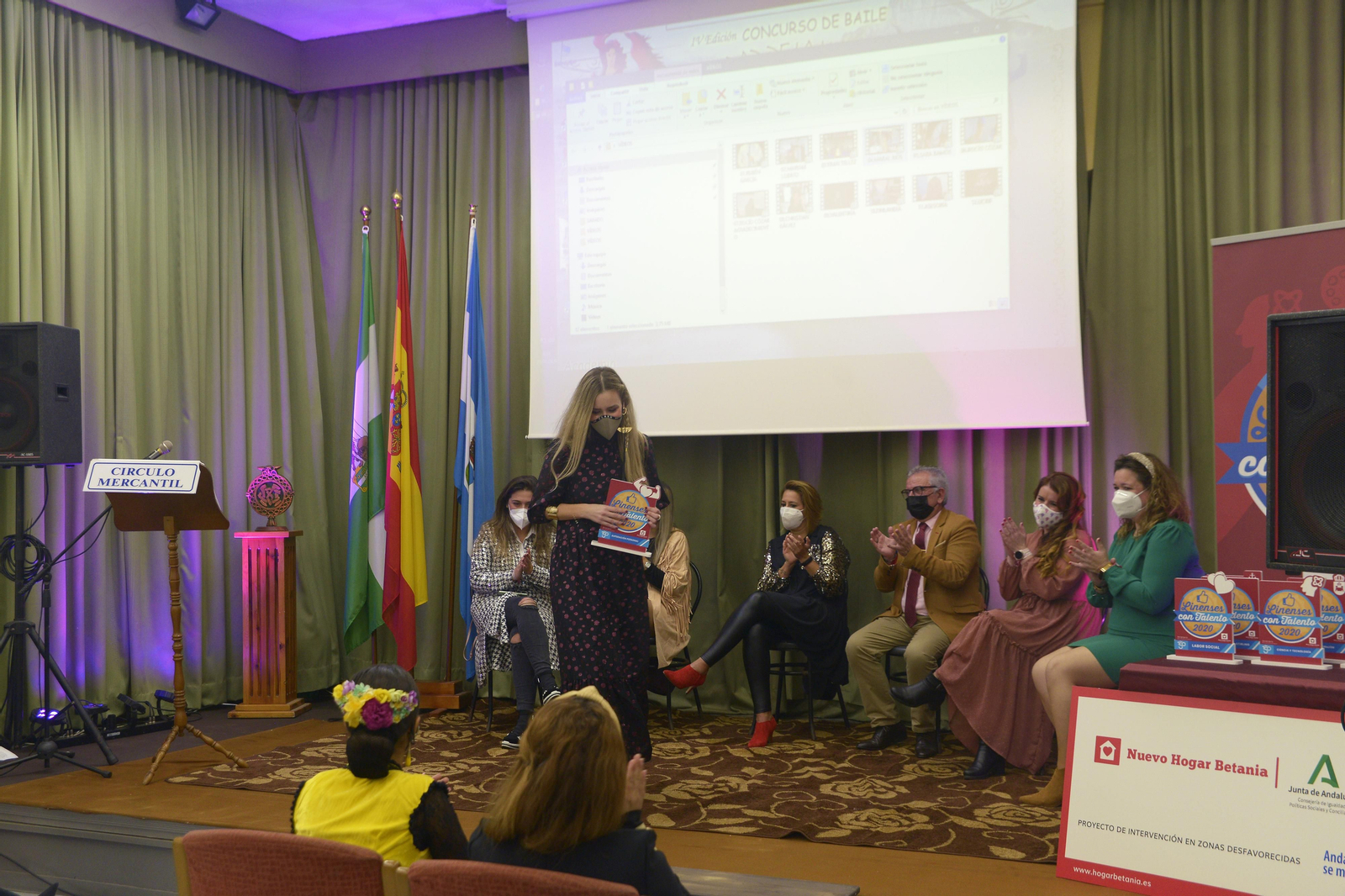 Acto de entrega de prémios linenses con talento.