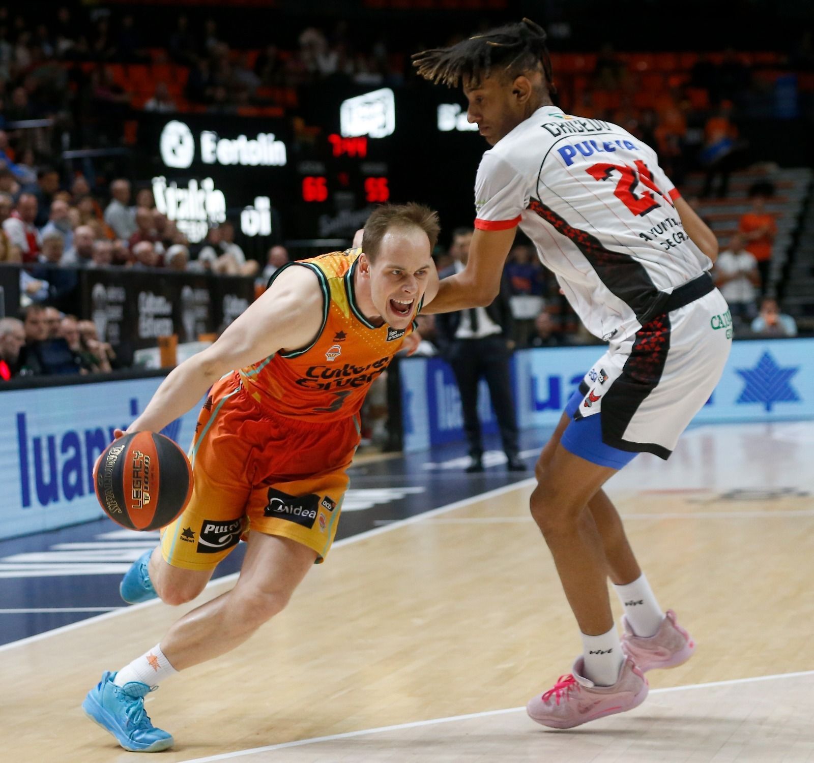 El Valencia Basket-Covirán Granada, en imágenes