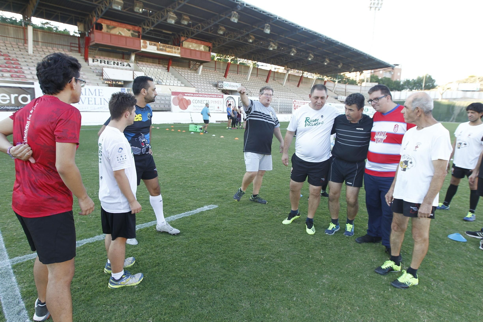 Fotogalería rugby inclusivo URA CLAN. Almería