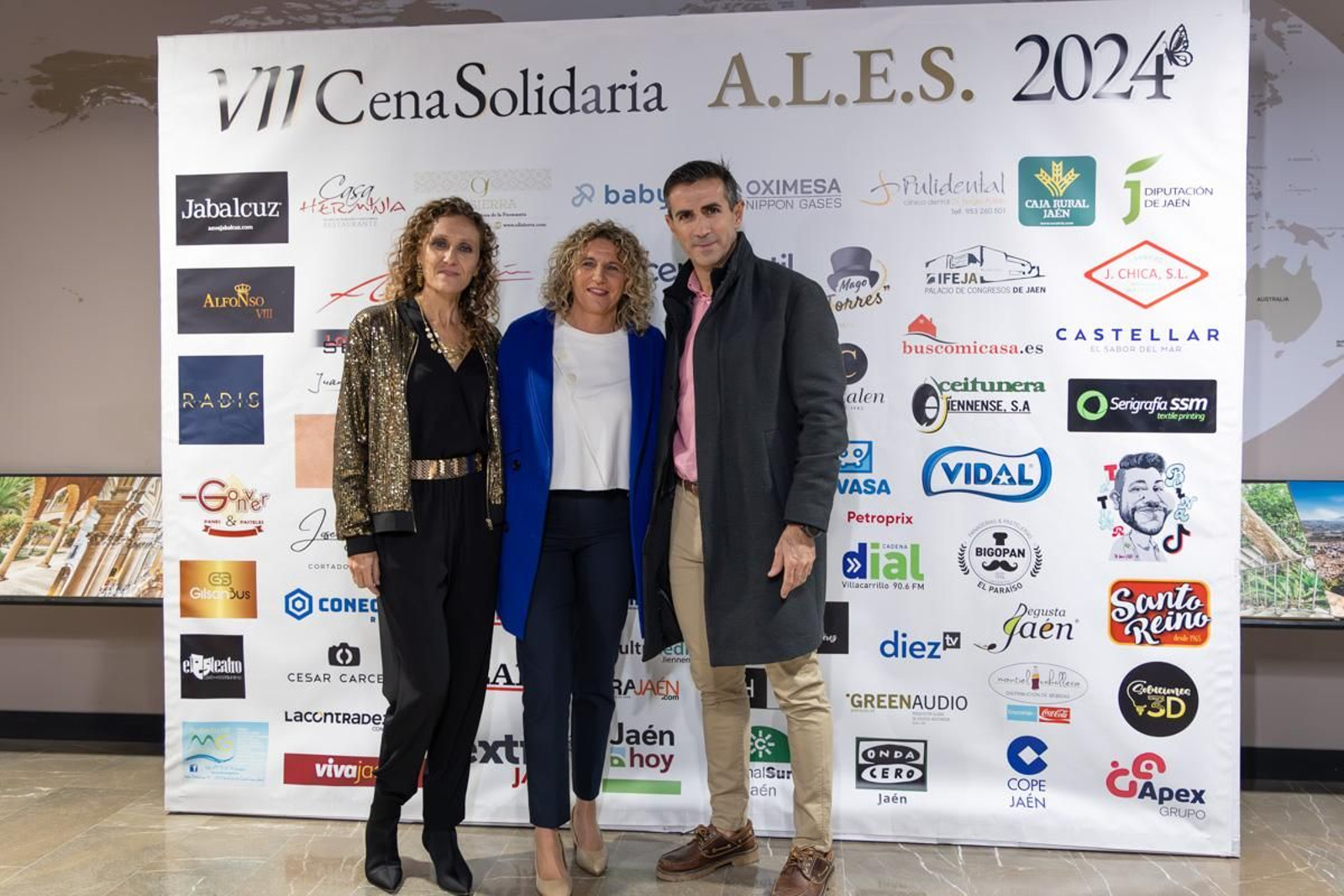 VII cena solidaria de la Asociación para la Lucha contra las Enfermedades de la Sangre (ALES), en imágenes