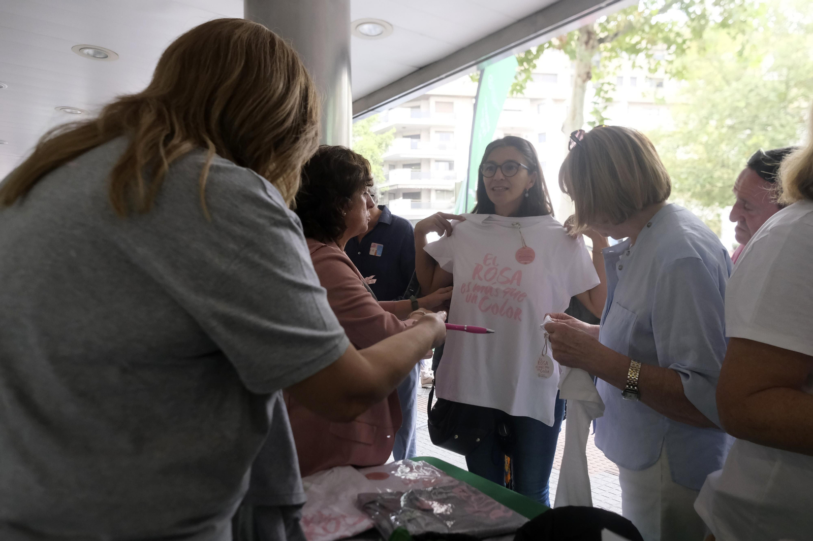 El Día Mundial contra el Cáncer de Mama en Córdoba, en imágenes