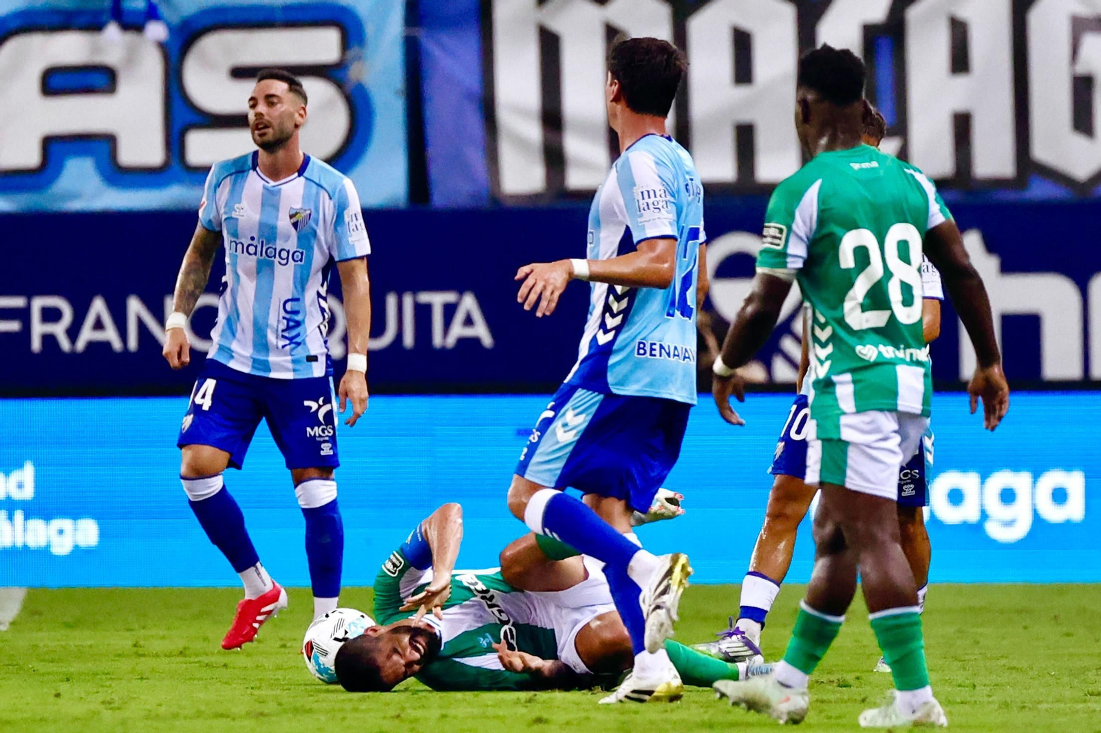 La secuencia de la lesión de Isco tras la entrada de Larrubia