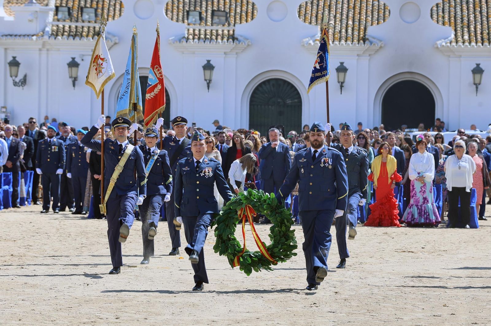 Imágenes del acto de Juramento o Promesa de Fidelidad a la Bandera Nacional en El Rocío