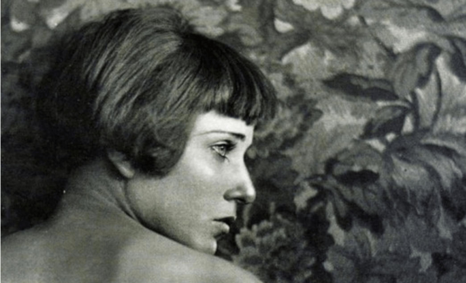 Fragmento de uno de los sensuales retratos de Nahui Olin (1893-1978) que hizo Antonio Garduño.