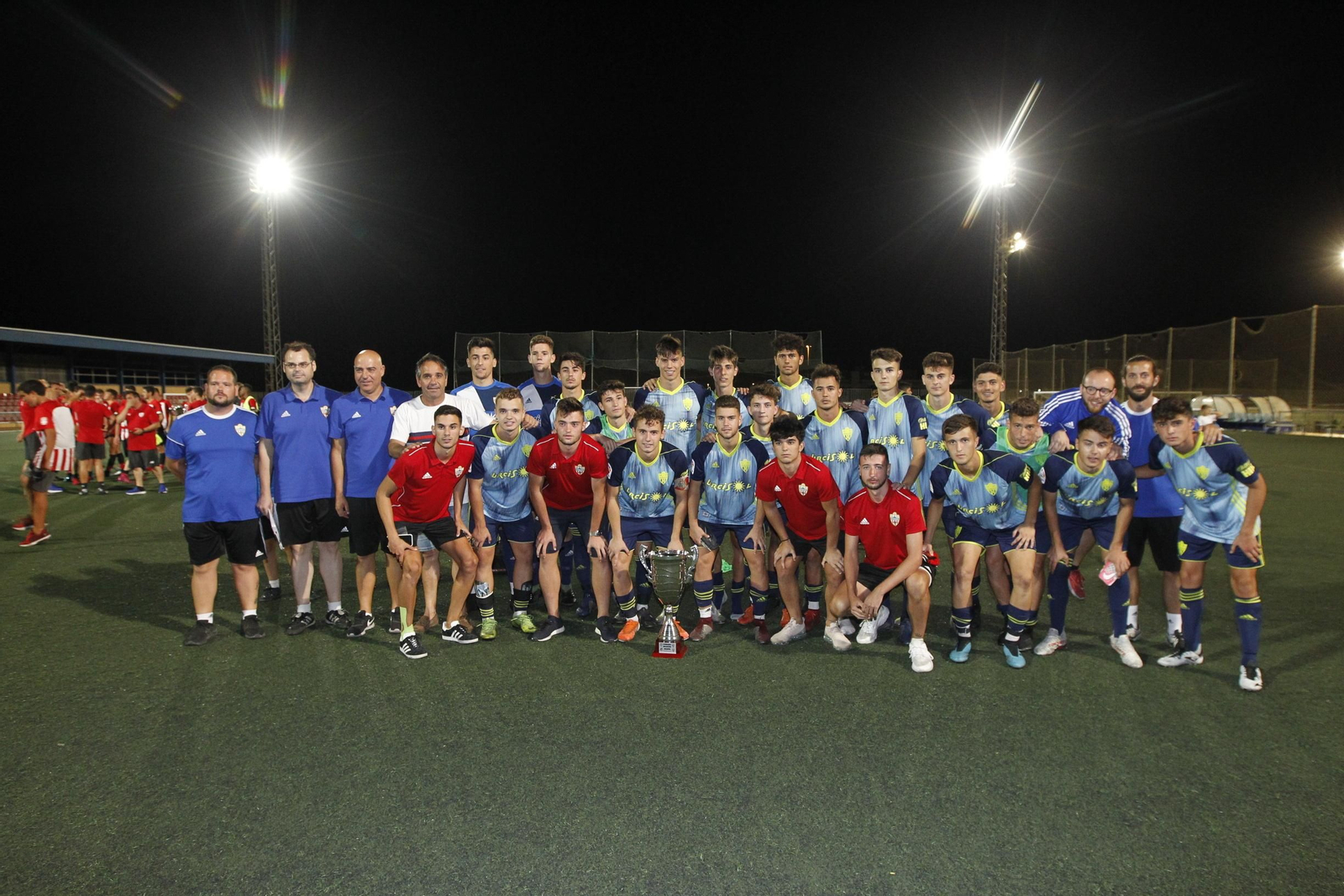 Las imágenes del VII Trofeo de Feria de Fútbol Juvenil 'I Memorial Juan Oncala'