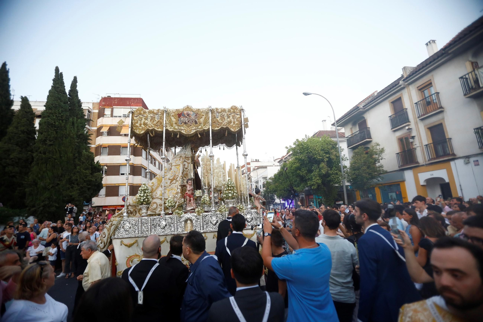 Las mejores fotos de la procesión de la Virgen del Carmen de San Cayetano de Córdoba