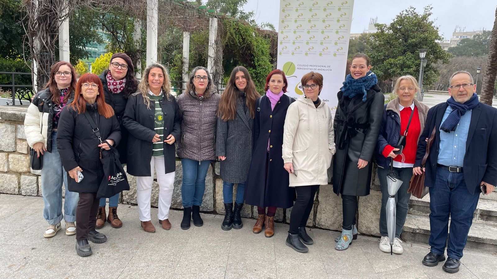 Periodistas durante la lectura del manifiesto.