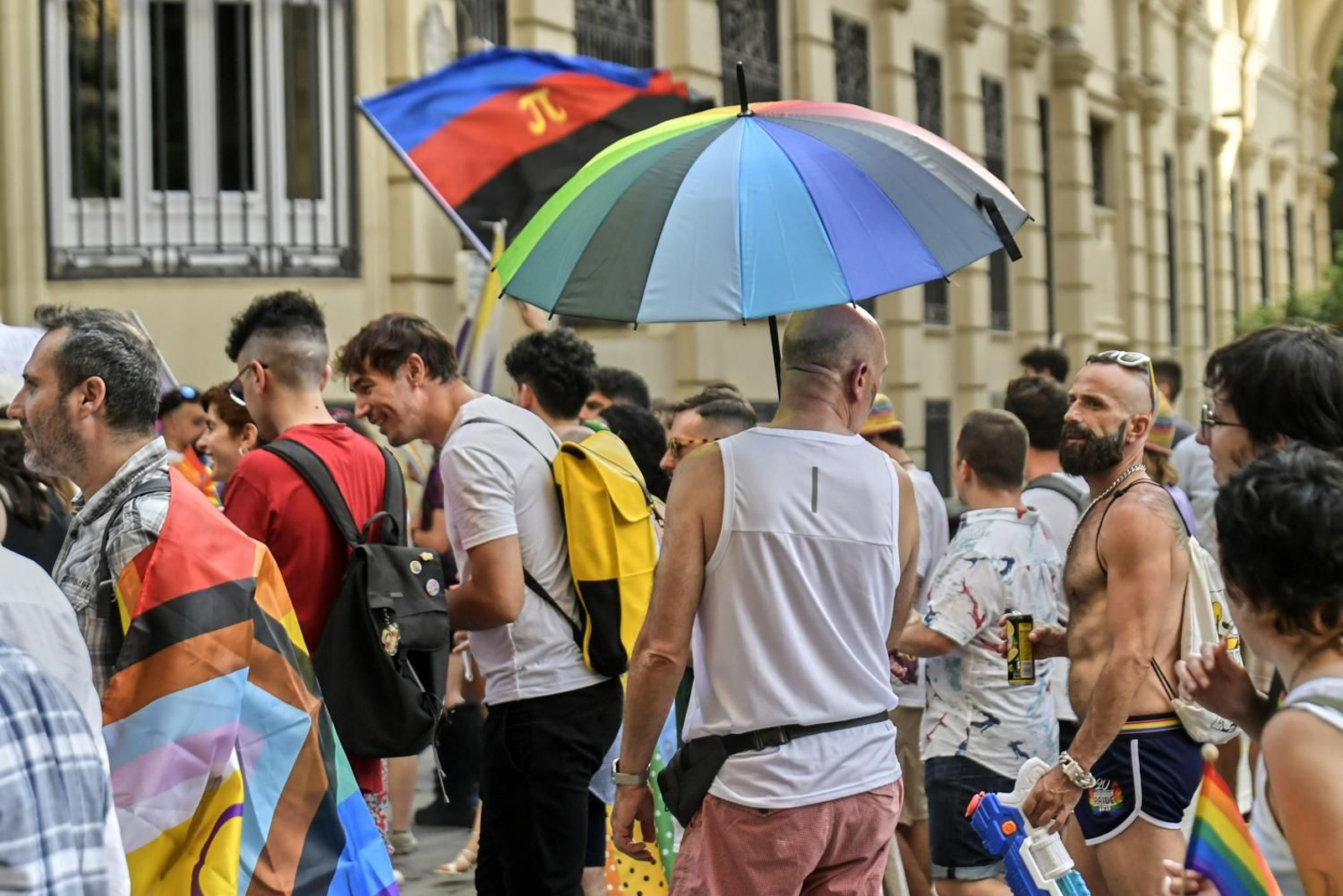 El pregón de Jedet y la marcha del Orgullo en Granada, en imágenes