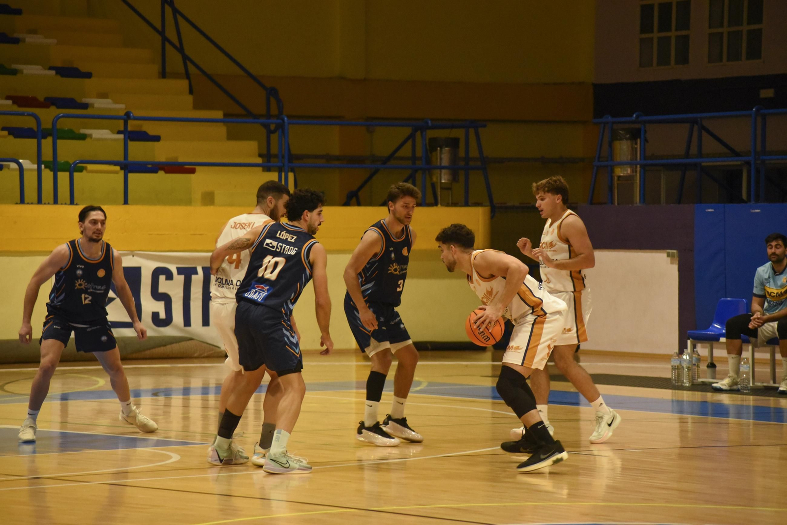 Las fotos del Unión Linense Baloncesto - CB Motril