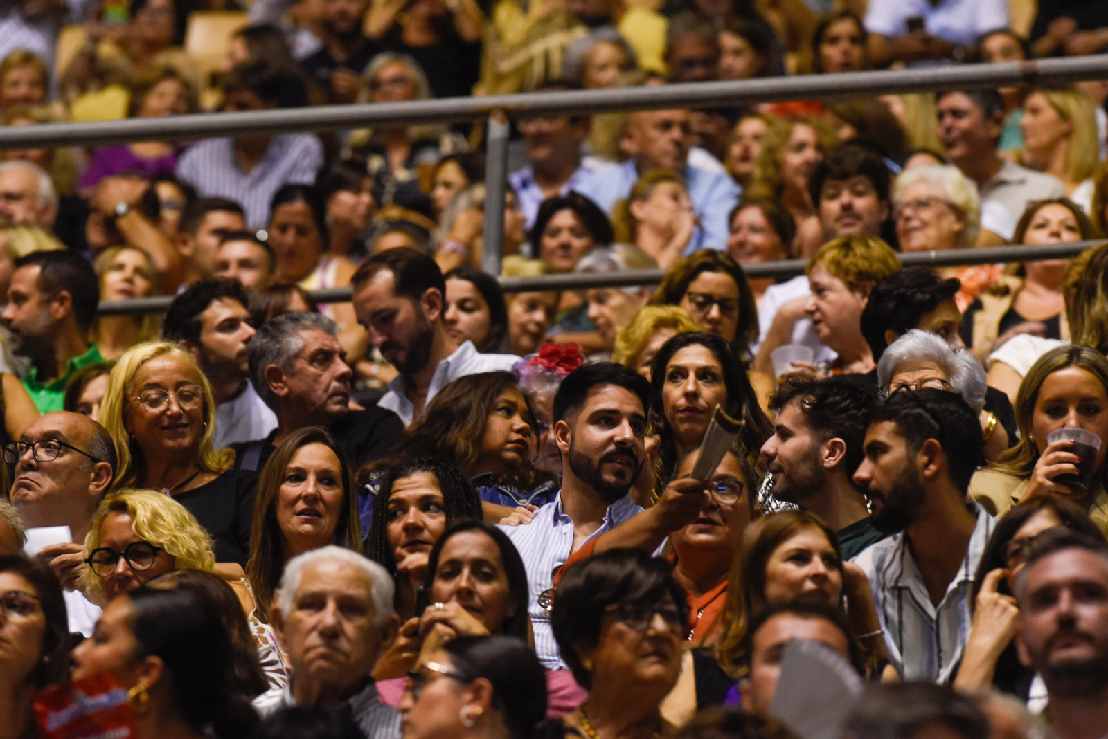 Búscate en el concierto de Isabel Pantoja