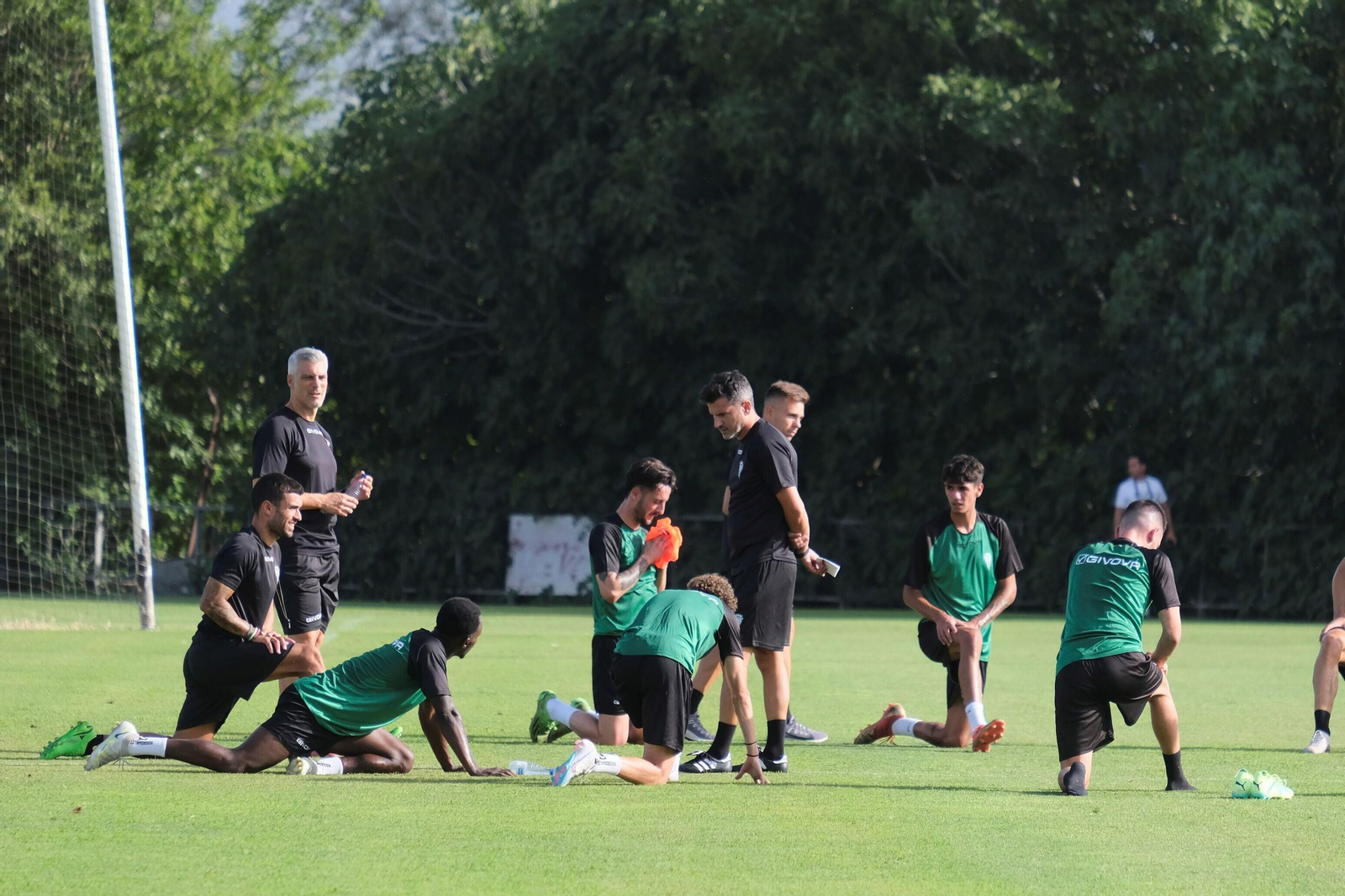 El primer entrenamiento del Córdoba CF, en imágenes