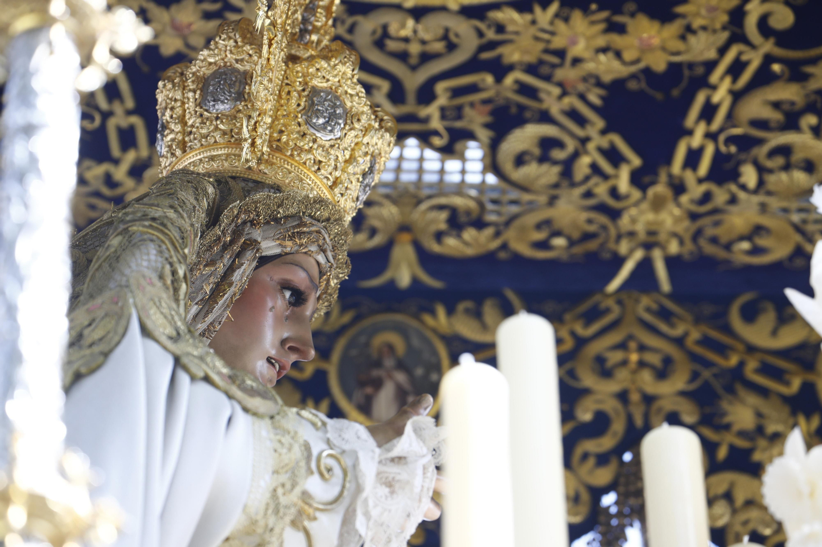 Lunes Santo en Córdoba: La procesión de la Merced, en imágenes