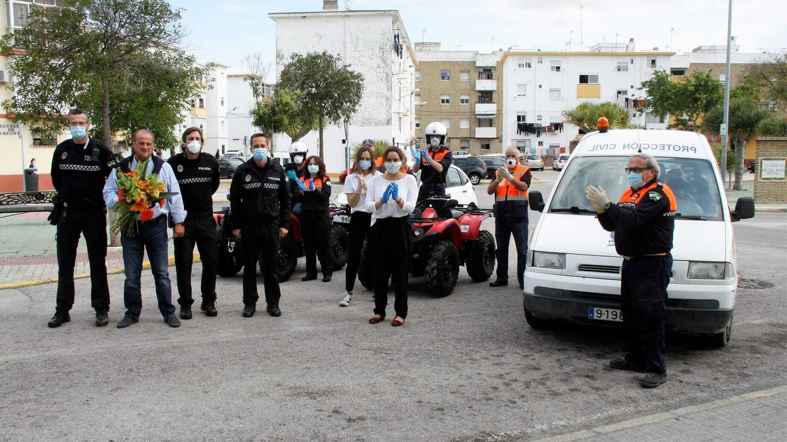 La Policía Local también ha recibido hoy el reconocimiento.