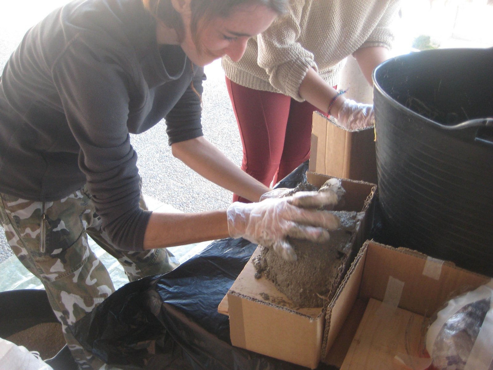 Una de las alumnas asistentes al taller medioambiental.