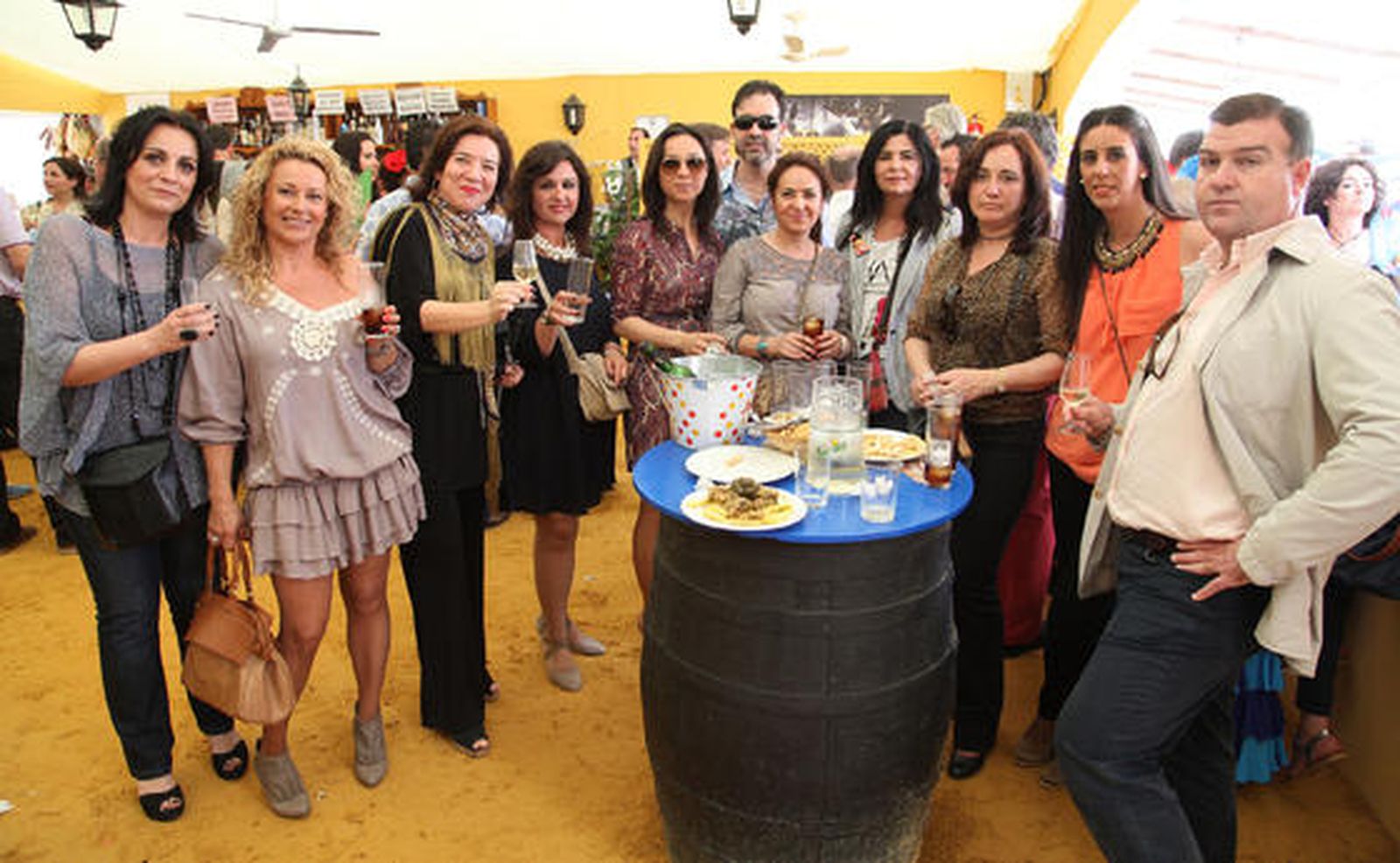 Parte del equipo del Teatro Villamarta junto a la directora de la entidad, Isamay Benavente.

Foto: Vanesa Lobo