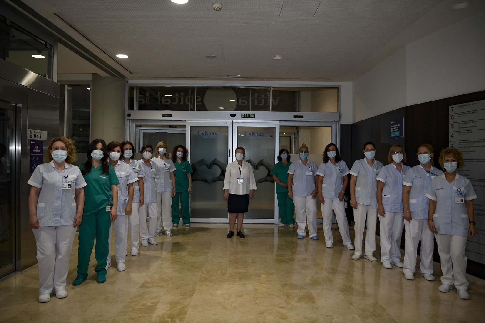 El equipo de limpieza del Hospital, el eslabón que protege del coronavirus