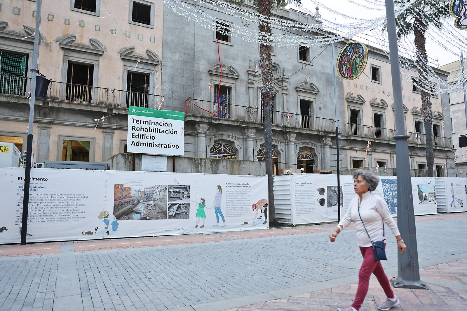 Imágenes de la visita las obras de la antigua Delegación de Hacienda