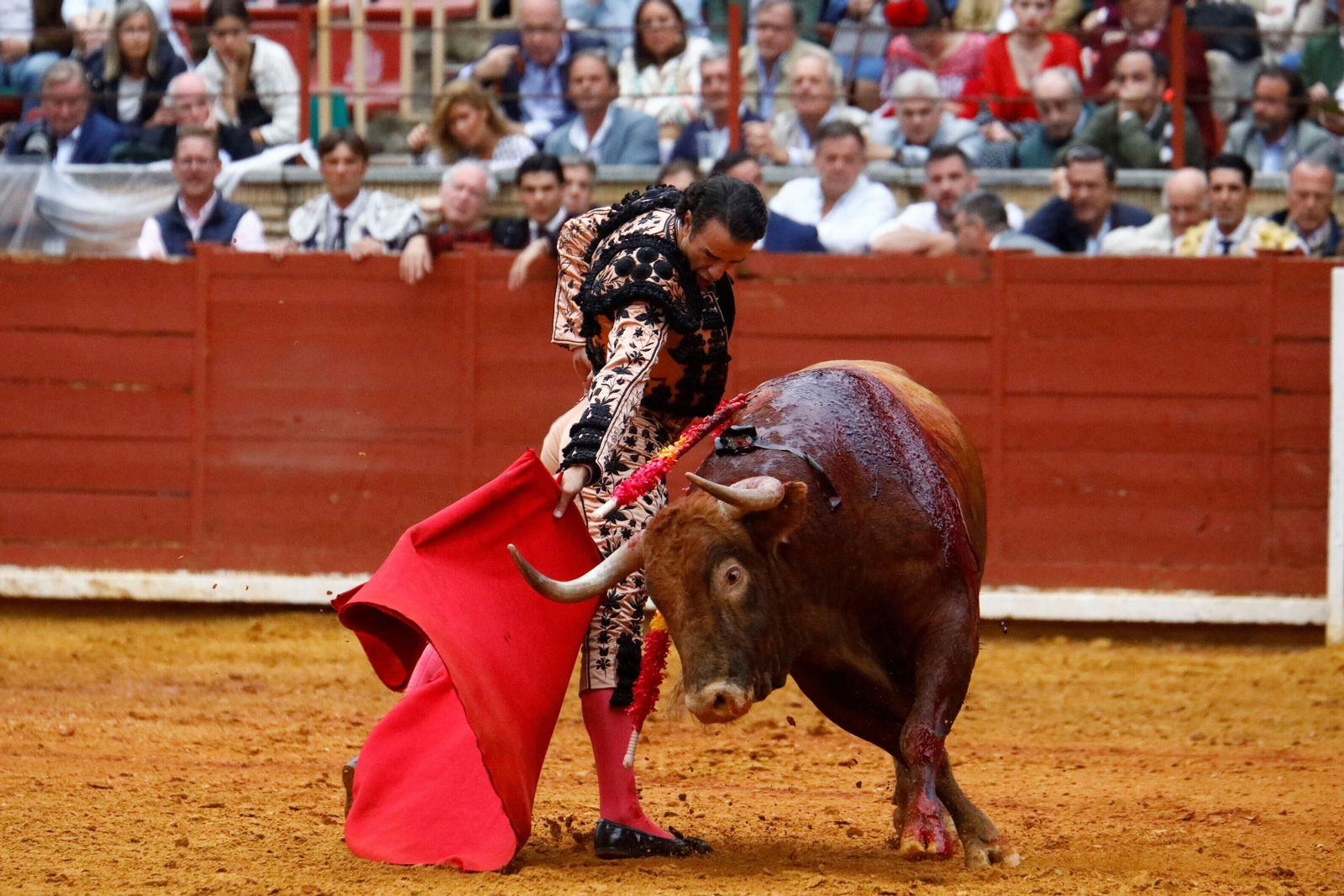 La última corrida de la Feria Taurina de Córdoba, en imágenes