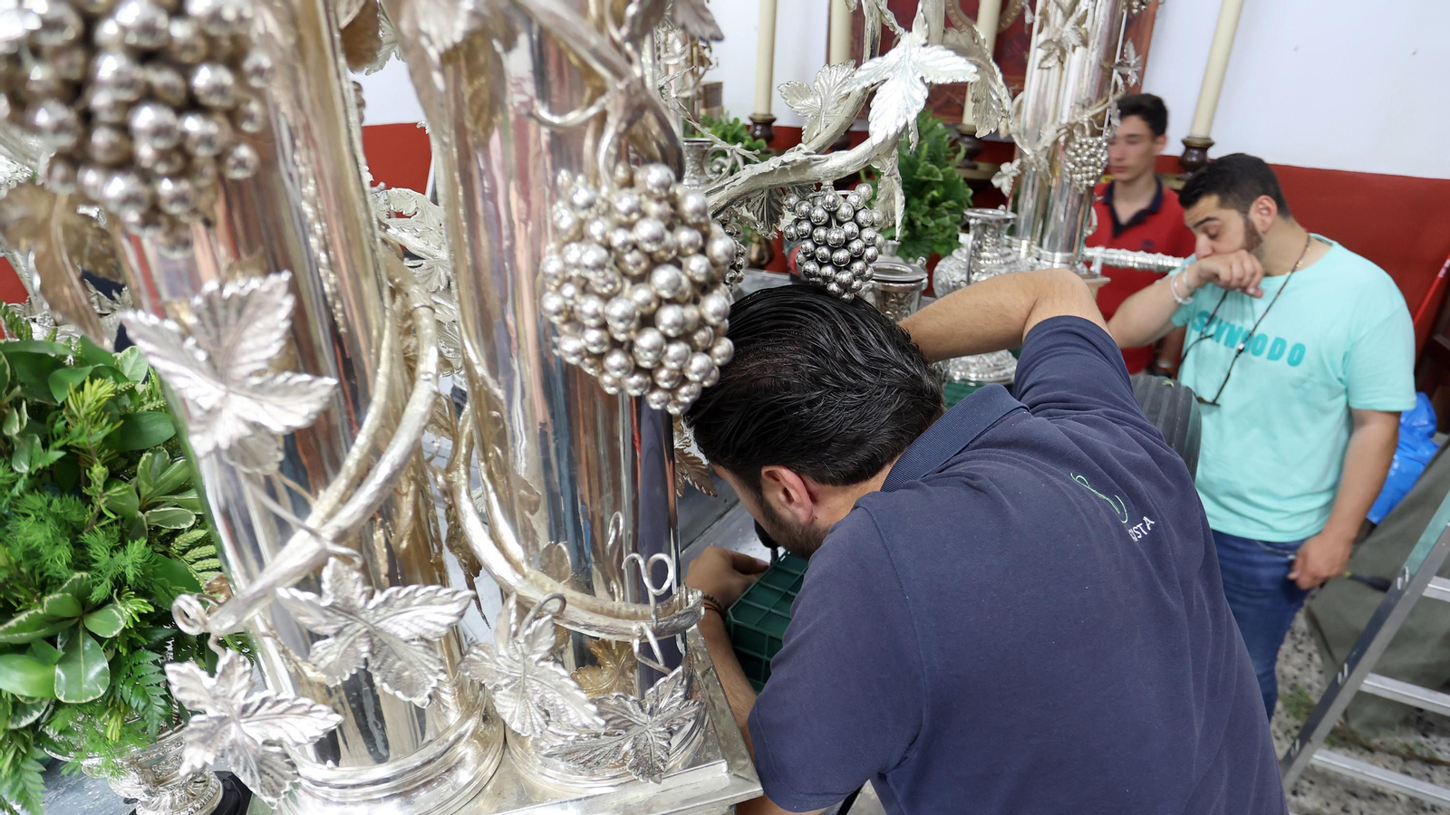 Últimos preparativos de la Hermandad del Rocio de Jerez