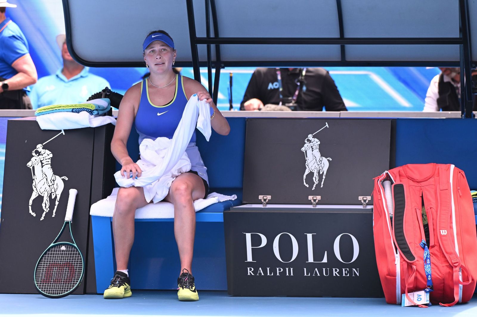 Las fotos de la retirada de Musetti ante Djokovic y del resto de cuartos de final