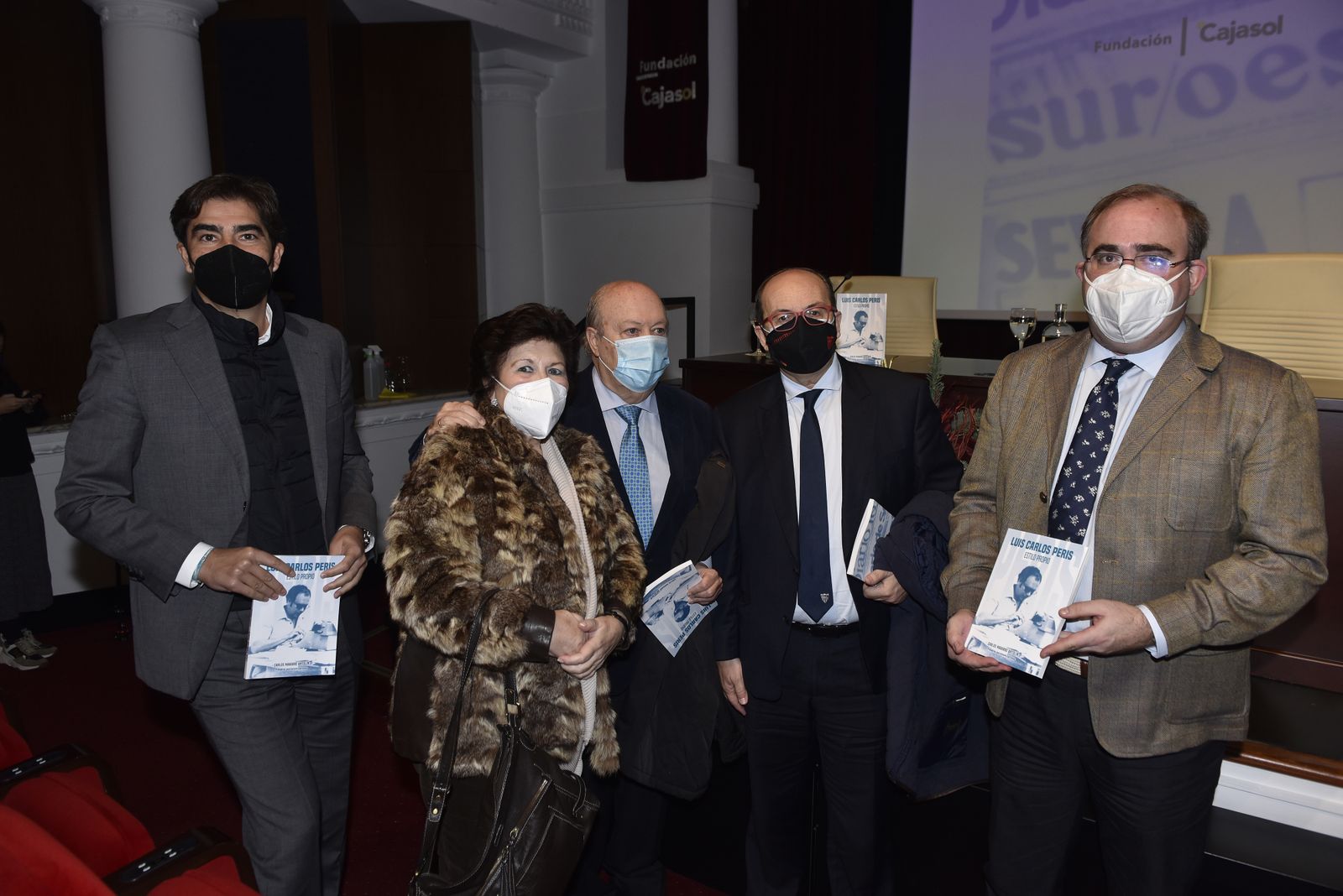 La presentación del libro de Carlos Navarro, sobre Luis Carlos Peris en imágenes