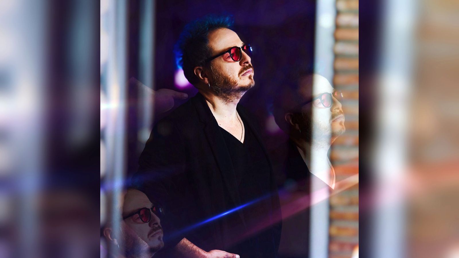 El músico de Baeza descubre el primer plato del menú musical que ha preparado para su nuevo lanzamiento discográfico.