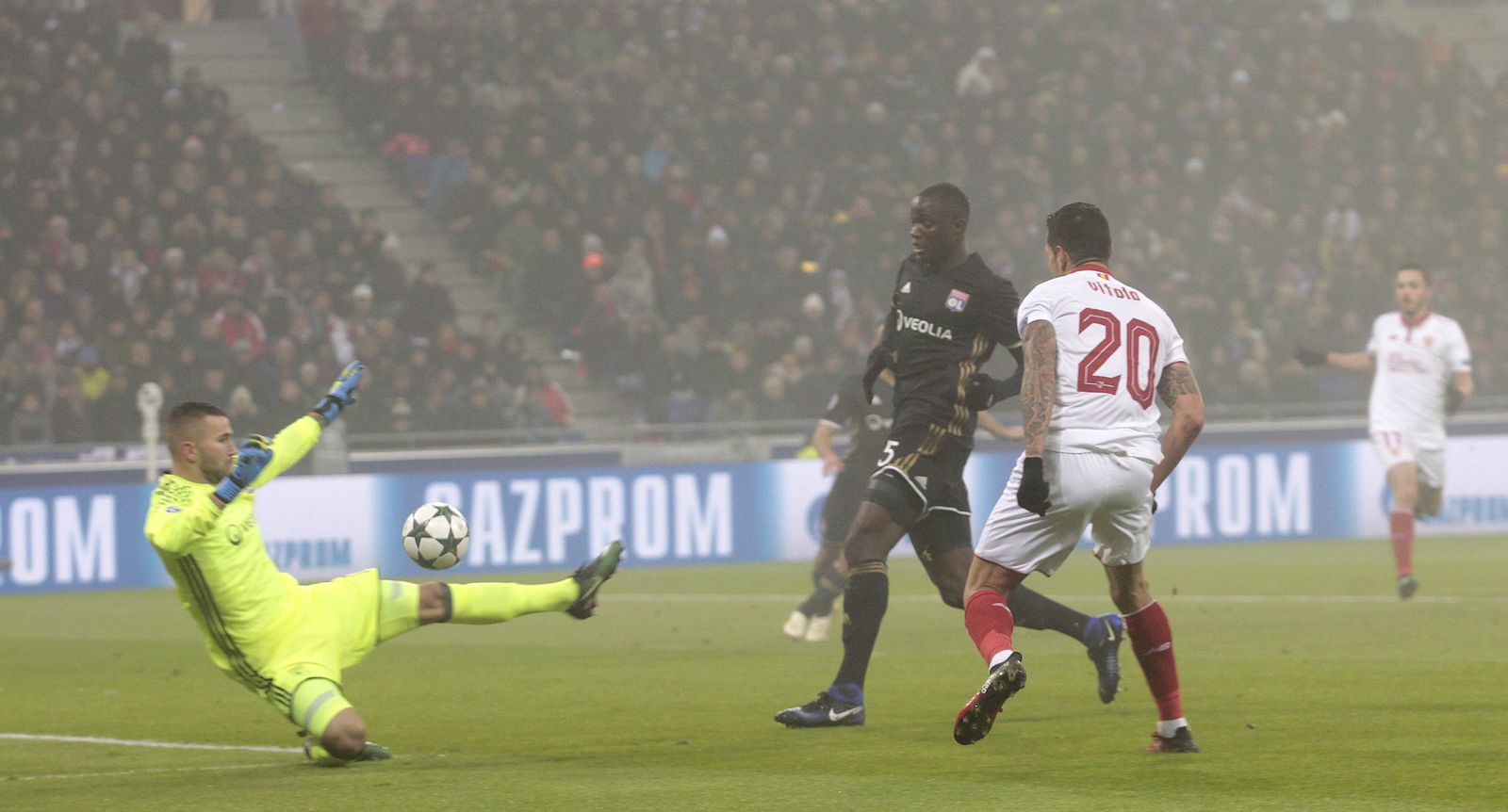 El Lyon-Sevilla, en imágenes.